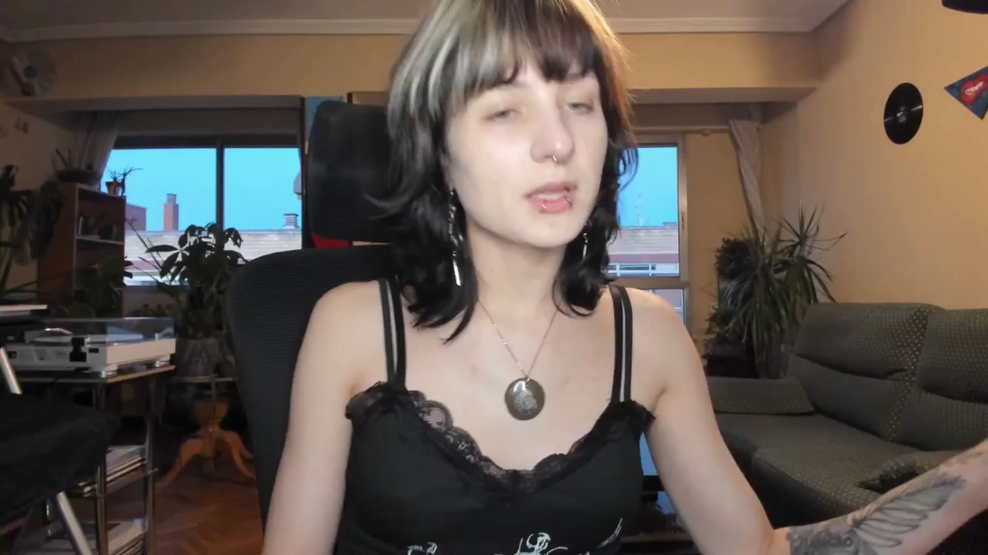 Gallery image thumbnail from Black_Aranya's myfreecams stream on, 05/16/2025, 19:57 image 16 of 20