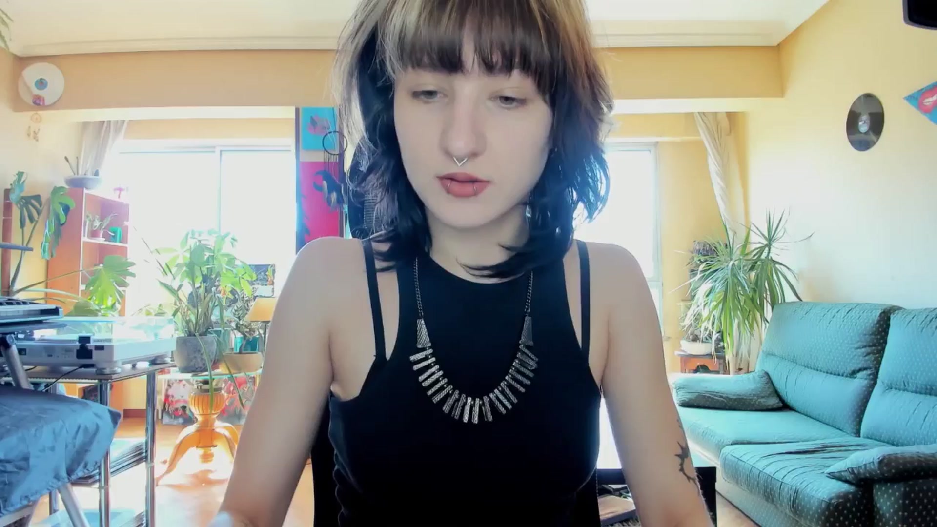 Gallery image thumbnail from Black_Aranya's myfreecams stream on, 05/17/2025, 09:36 image 11 of 20