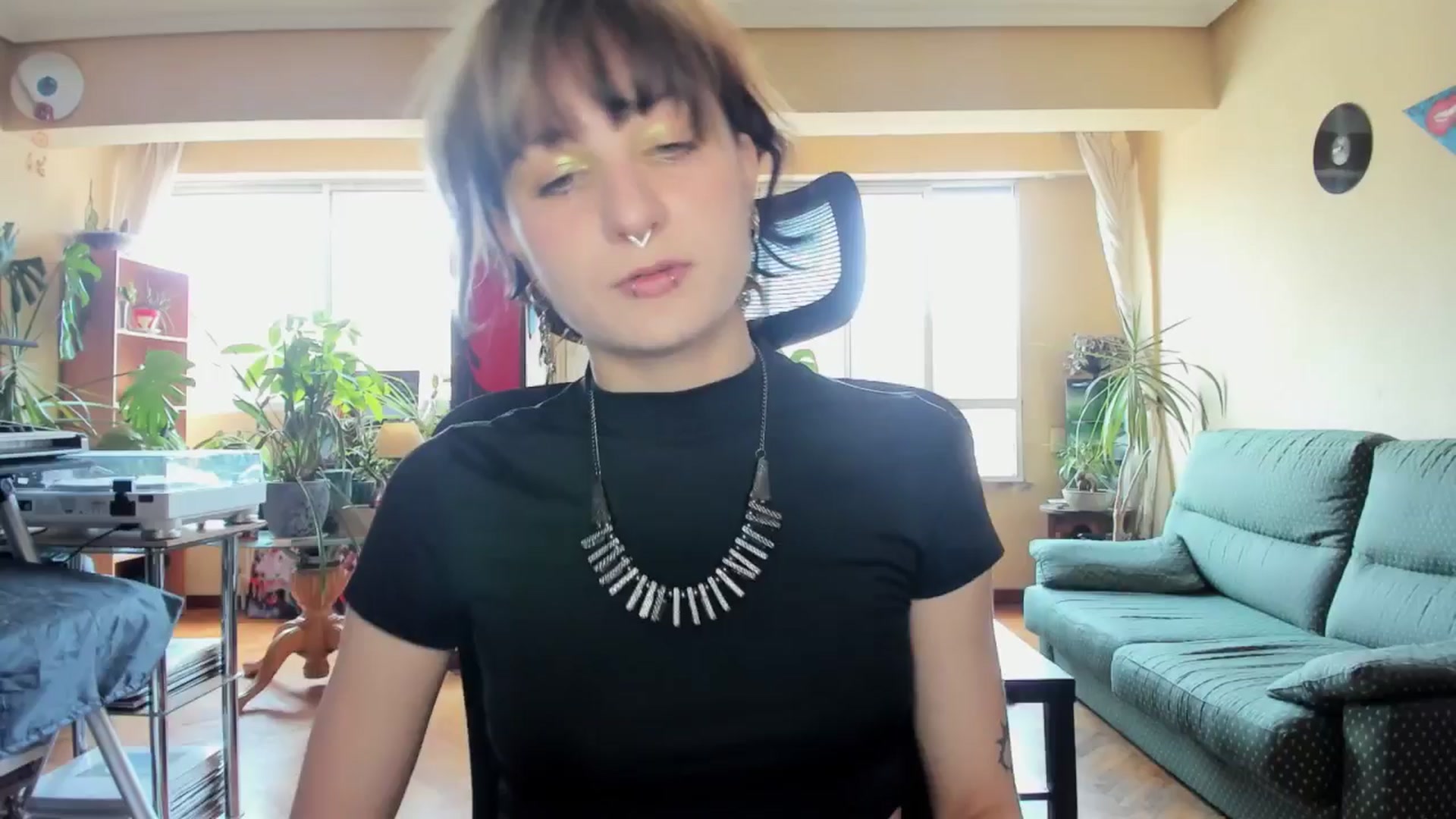 Gallery image thumbnail from Black_Aranya's myfreecams stream on, 05/18/2025, 13:15 image 19 of 20