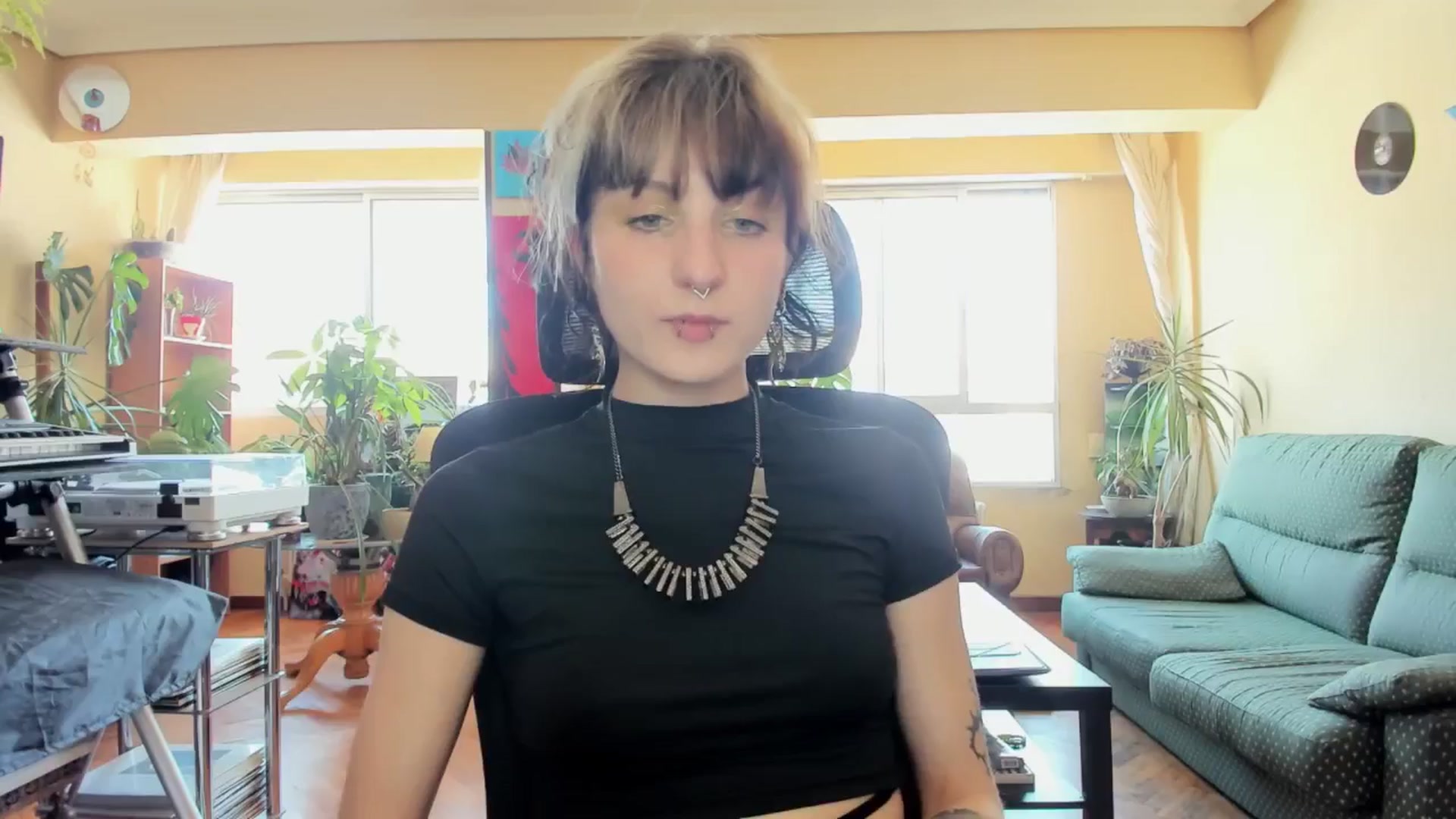 Gallery image thumbnail from Black_Aranya's myfreecams stream on, 05/18/2025, 16:09 image 13 of 20