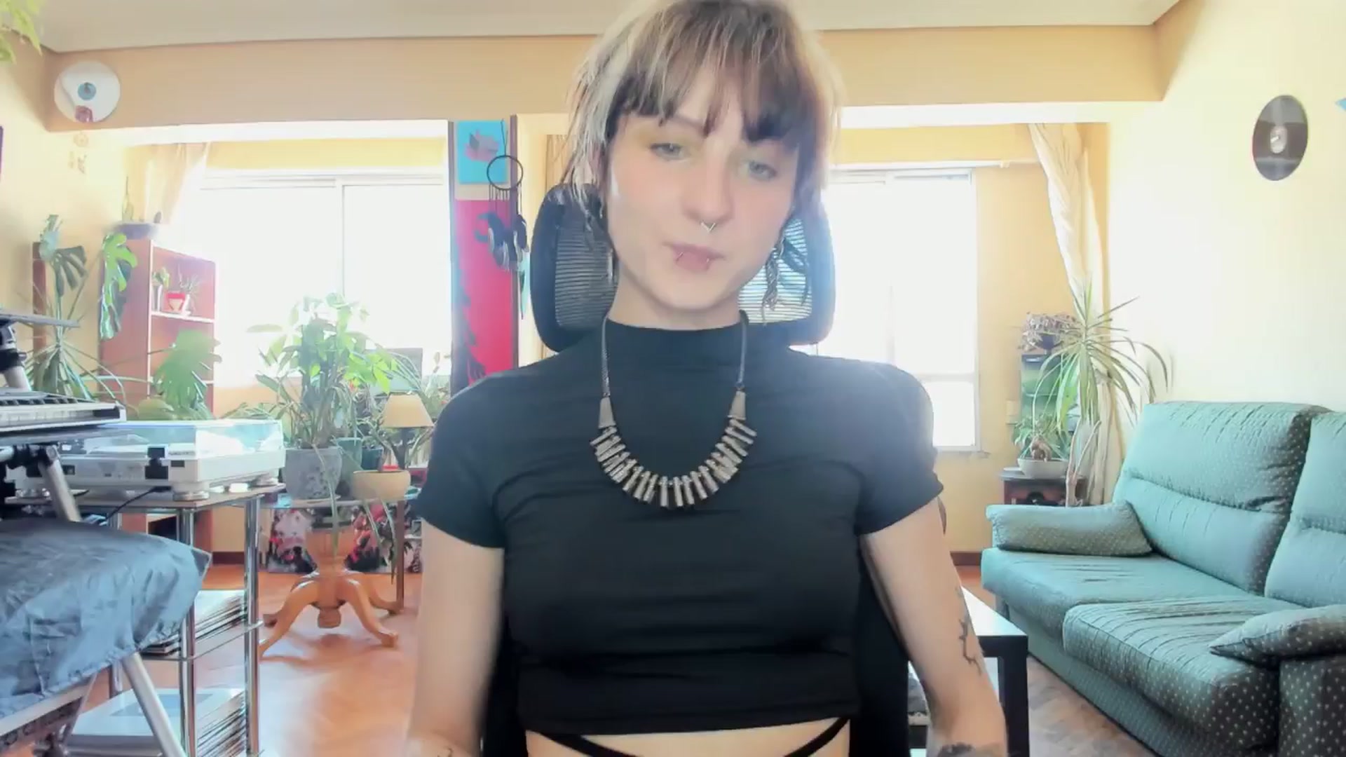 Gallery image thumbnail from Black_Aranya's myfreecams stream on, 05/18/2025, 16:09 image 15 of 20