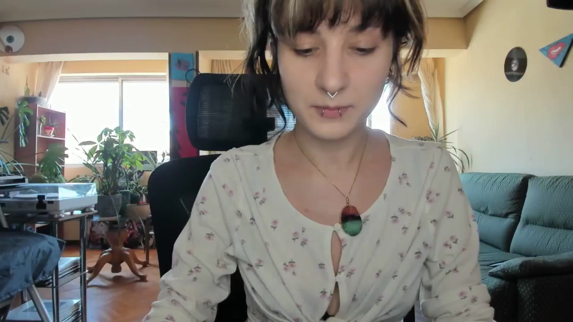 Gallery image thumbnail from Black_Aranya's myfreecams stream on, 05/19/2025, 14:15 image 7 of 20