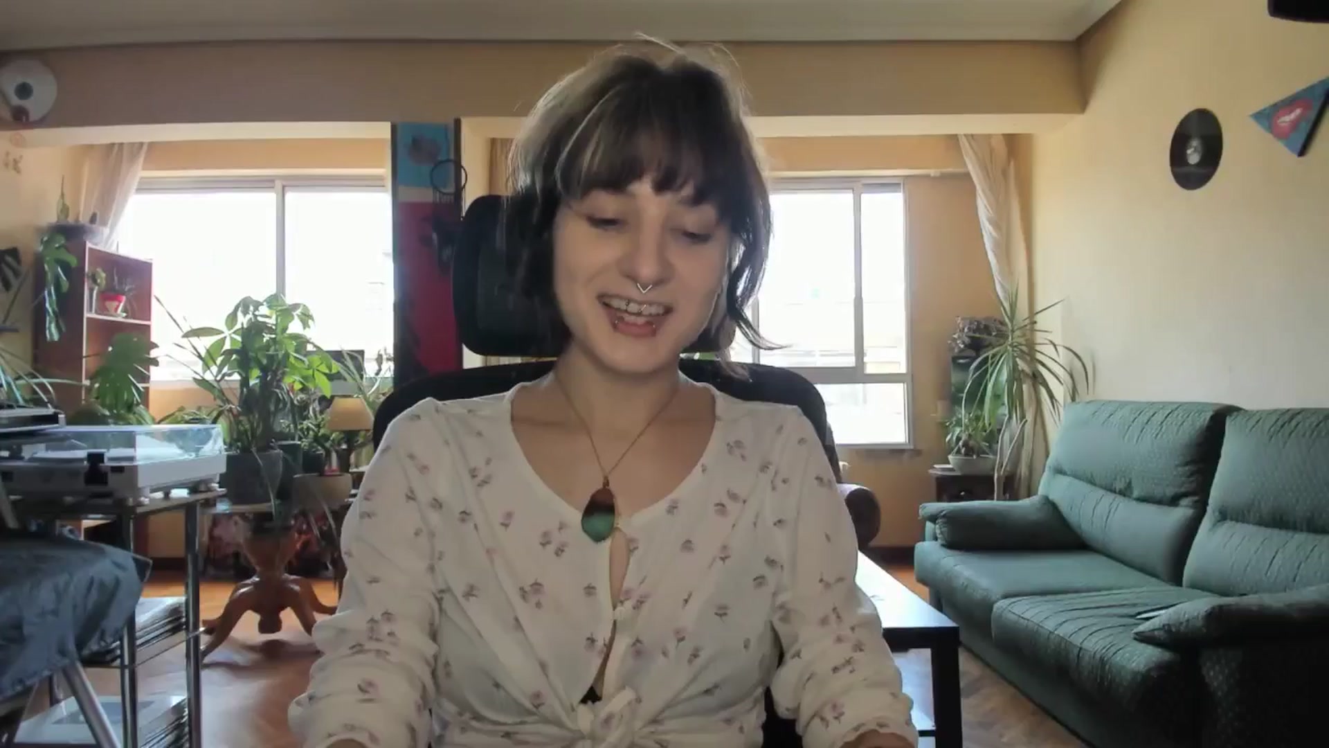 Gallery image thumbnail from Black_Aranya's myfreecams stream on, 05/19/2025, 14:15 image 17 of 20
