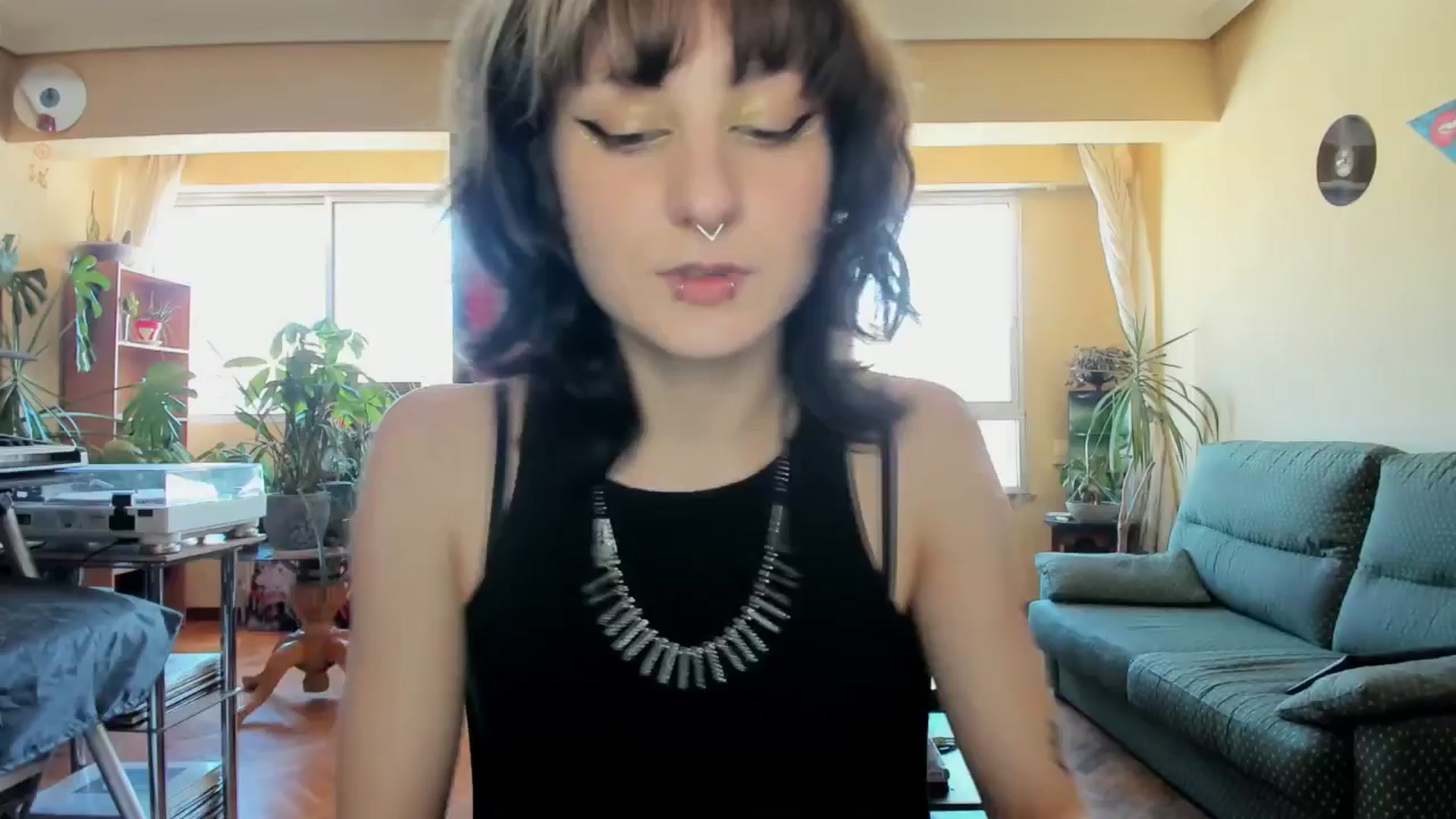 Gallery image thumbnail from Black_Aranya's myfreecams stream on, 05/20/2025, 14:41 image 17 of 20