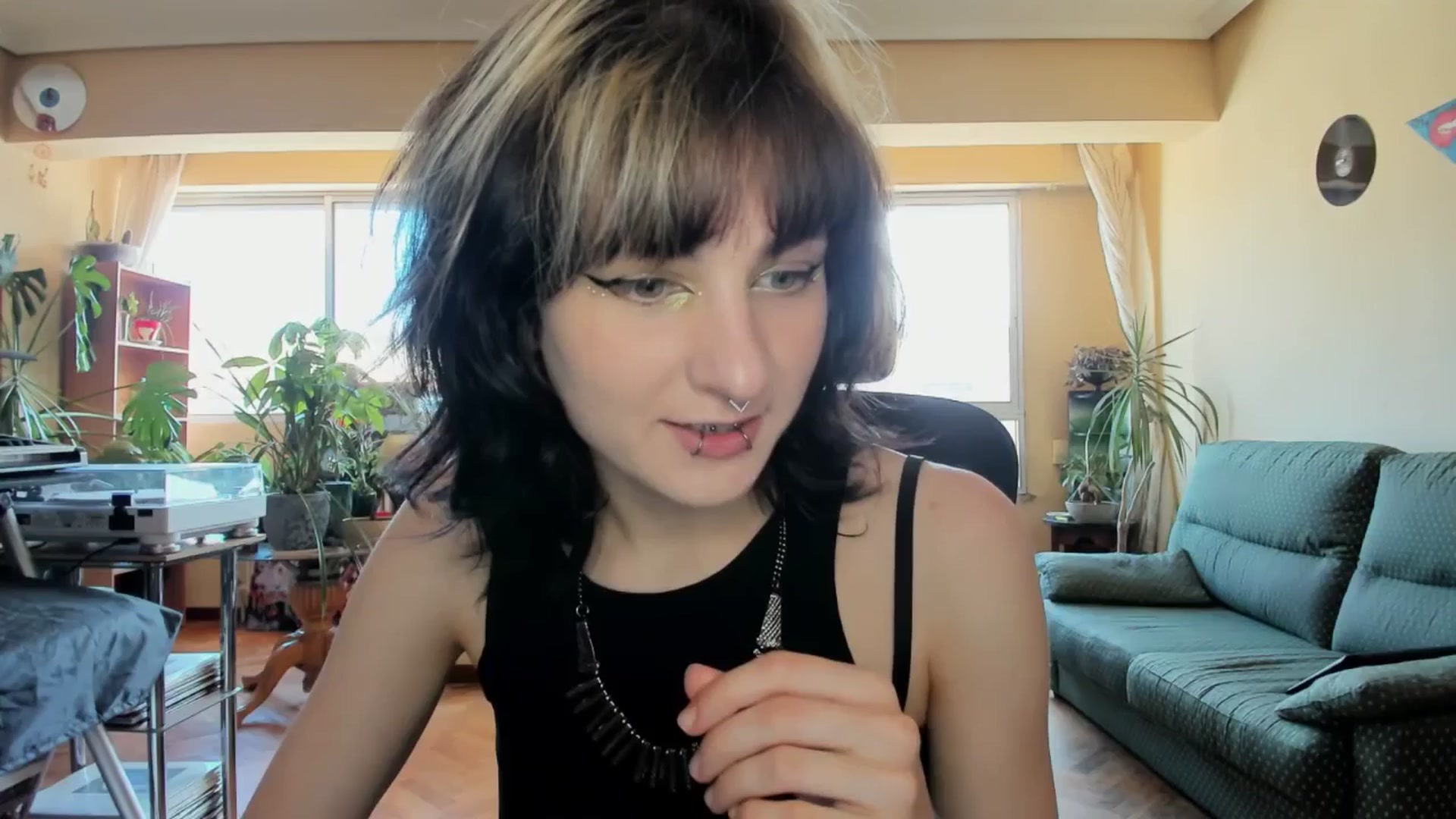 Gallery image thumbnail from Black_Aranya's myfreecams stream on, 05/20/2025, 14:41 image 6 of 20