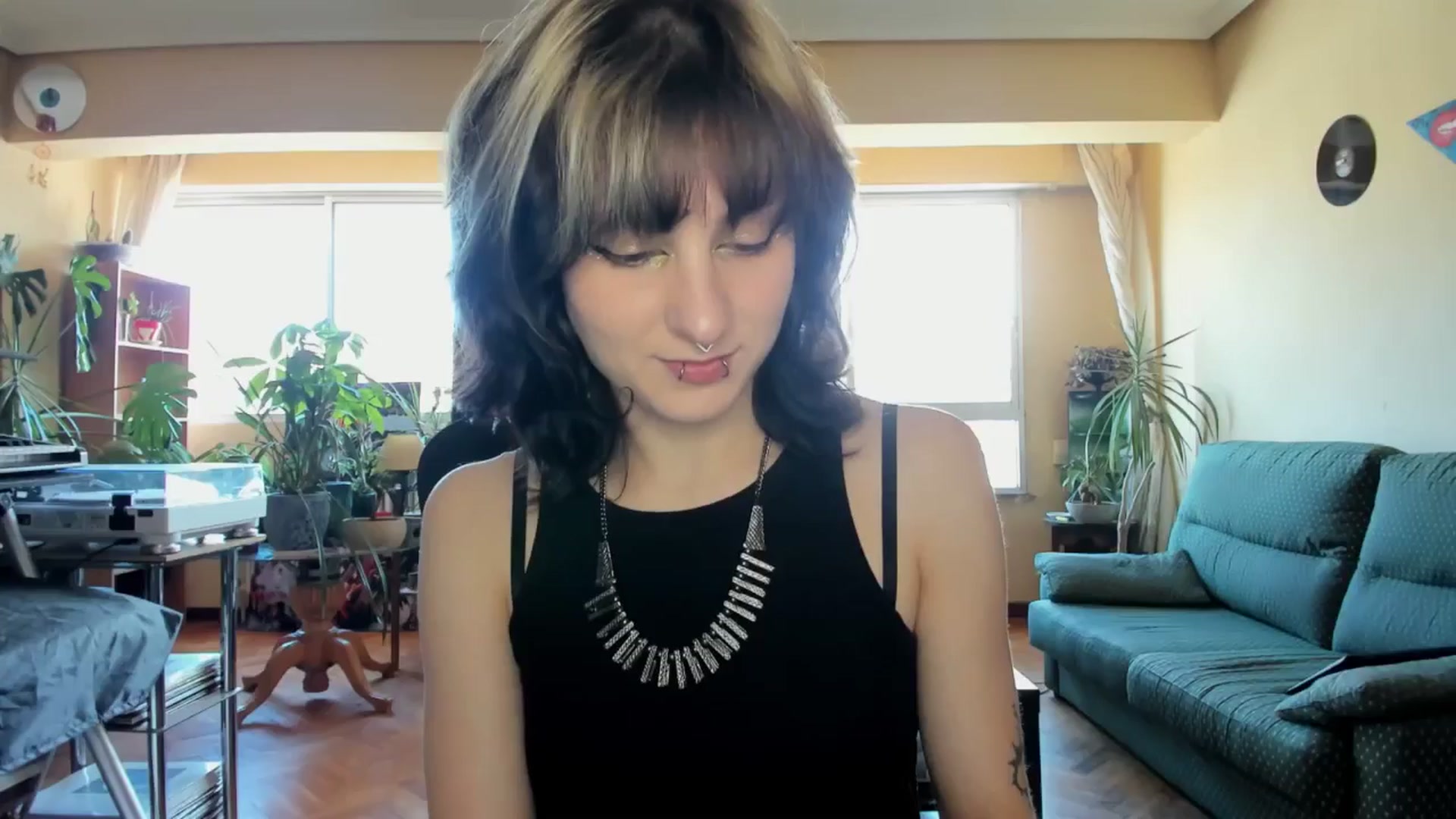 Gallery image thumbnail from Black_Aranya's myfreecams stream on, 05/20/2025, 14:41 image 13 of 20