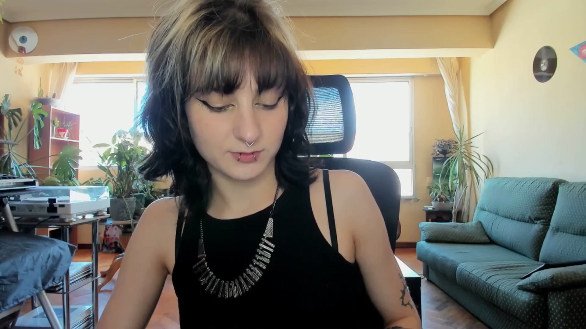 Gallery image thumbnail from Black_Aranya's myfreecams stream on, 05/20/2025, 14:41 image 20 of 20