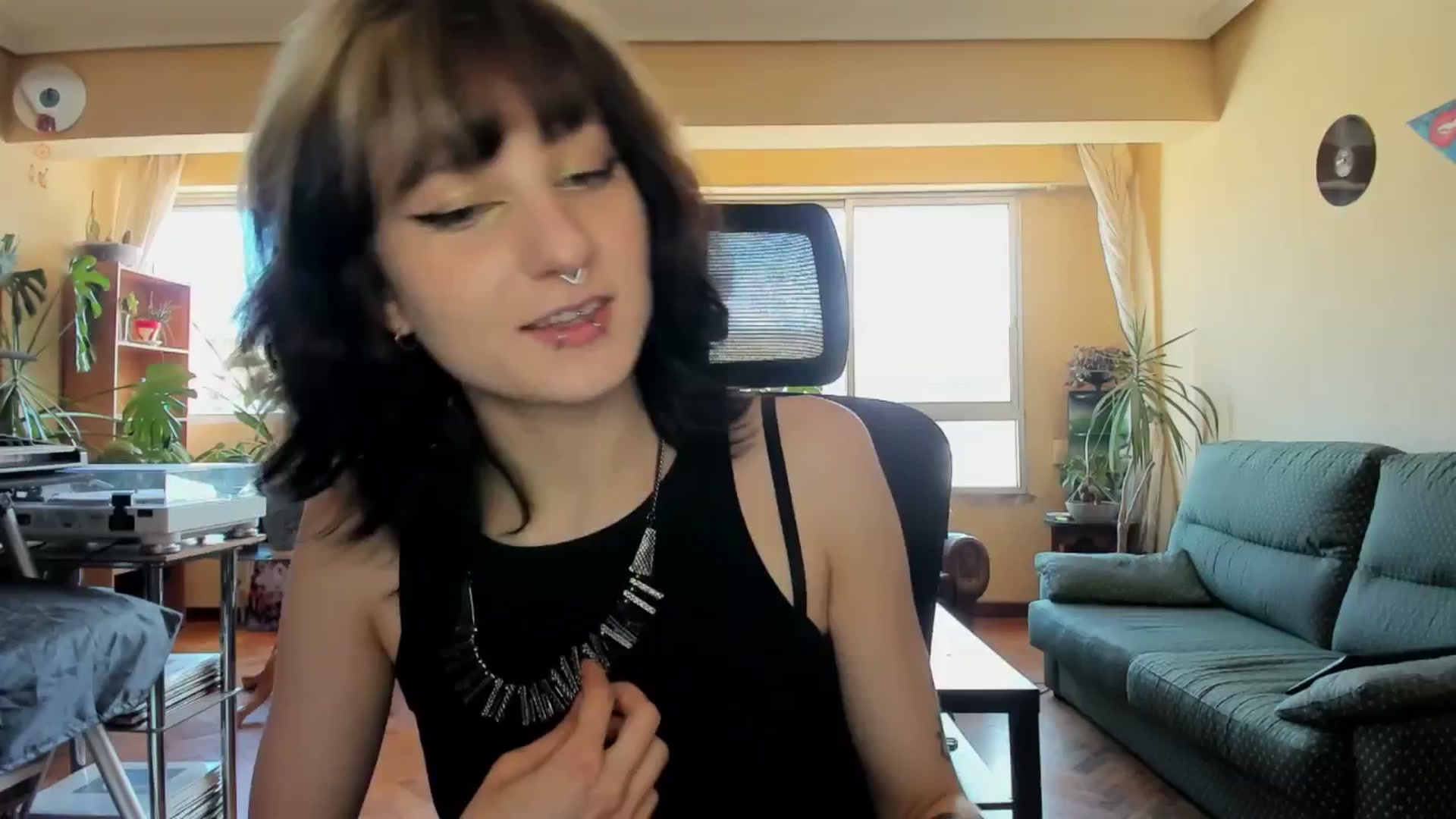 Gallery image thumbnail from Black_Aranya's myfreecams stream on, 05/20/2025, 14:41 image 9 of 20