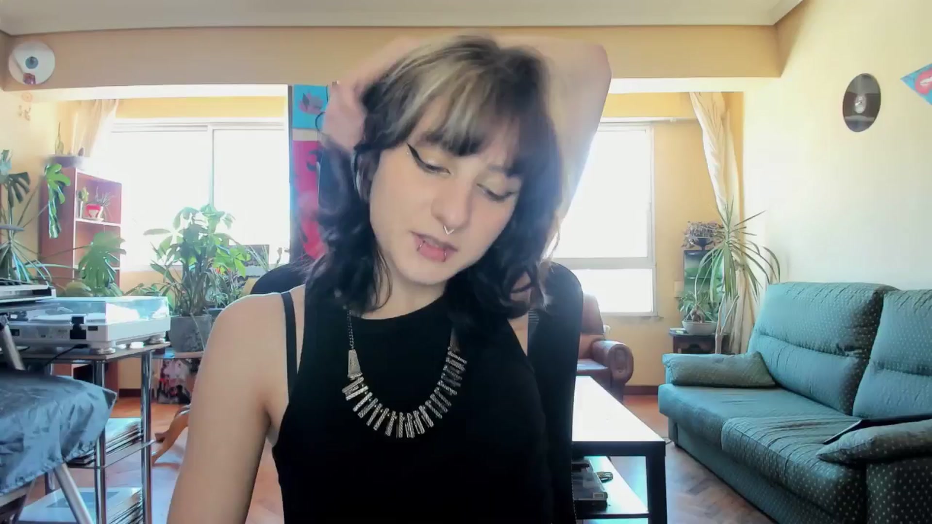Gallery image thumbnail from Black_Aranya's myfreecams stream on, 05/20/2025, 14:41 image 15 of 20