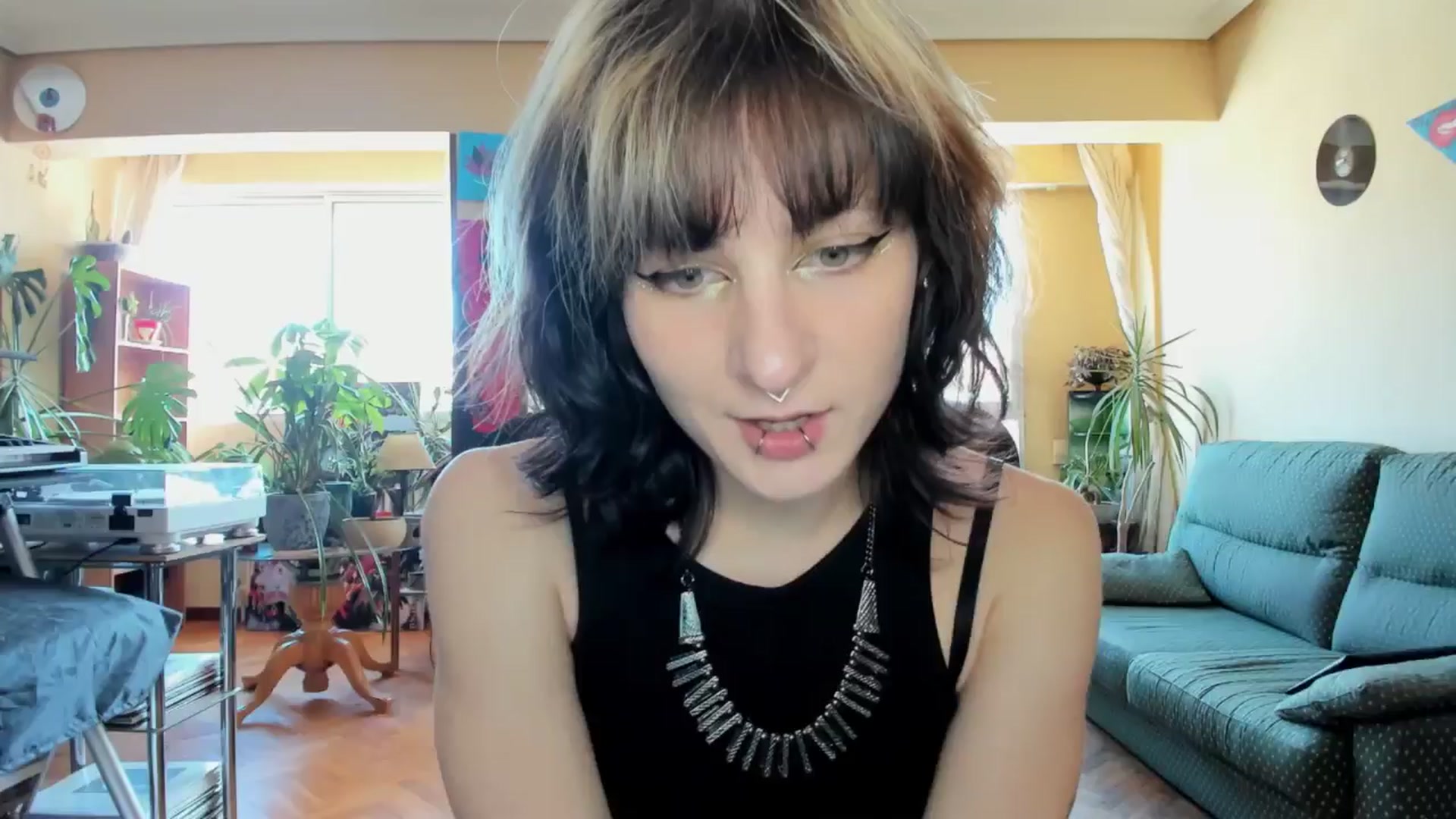 Gallery image thumbnail from Black_Aranya's myfreecams stream on, 05/20/2025, 14:41 image 7 of 20