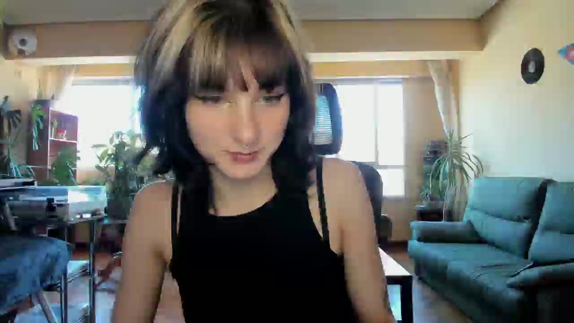 Gallery image thumbnail from Black_Aranya's myfreecams stream on, 05/20/2025, 15:57 image 19 of 20