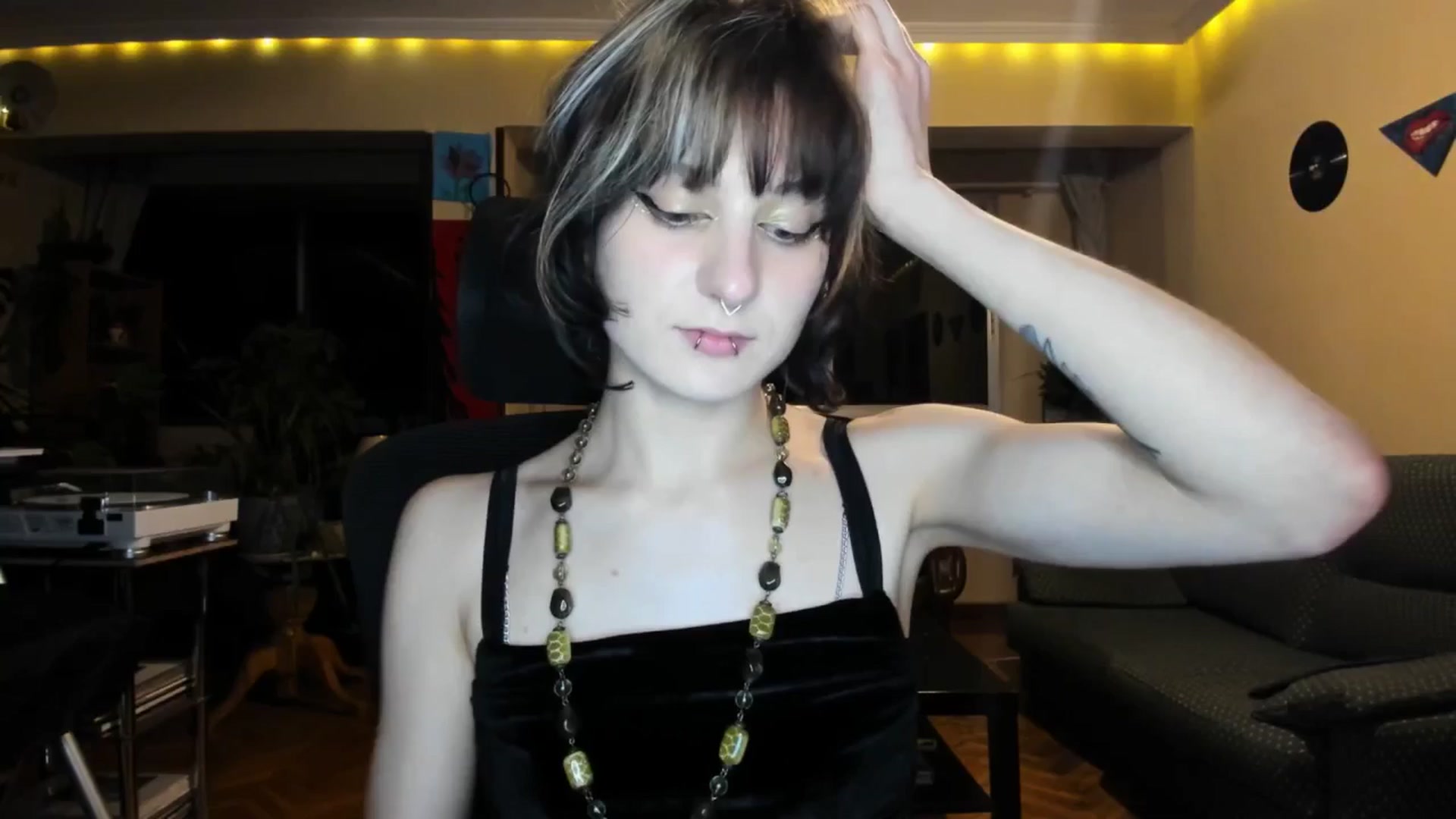 Gallery image thumbnail from Black_Aranya's myfreecams stream on, 05/20/2025, 20:54 image 19 of 20