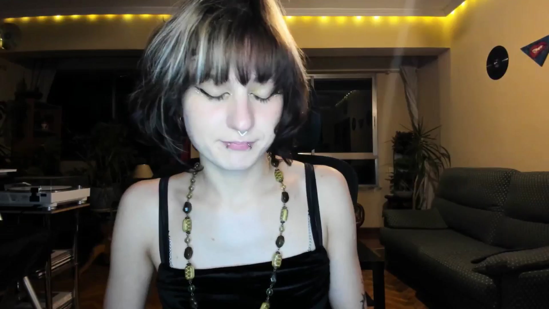 Gallery image thumbnail from Black_Aranya's myfreecams stream on, 05/20/2025, 20:54 image 9 of 20