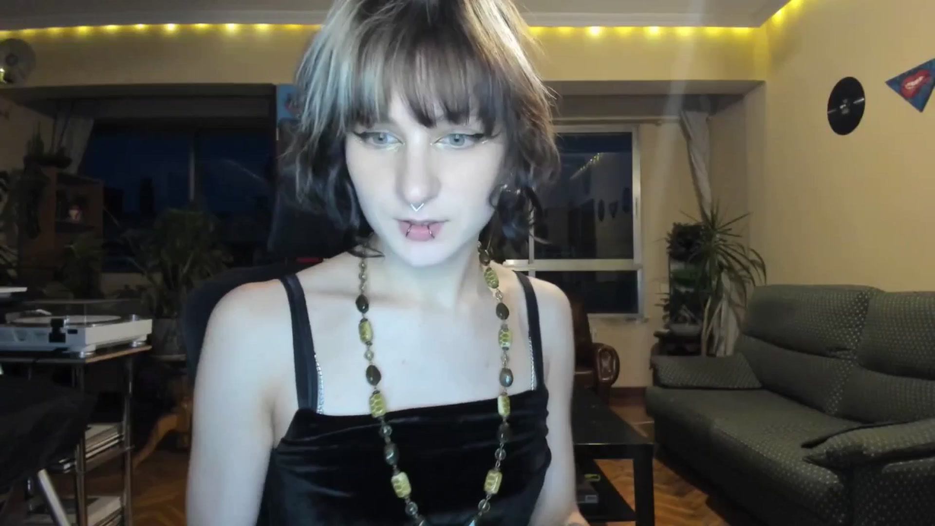 Gallery image thumbnail from Black_Aranya's myfreecams stream on, 05/20/2025, 20:54 image 4 of 20