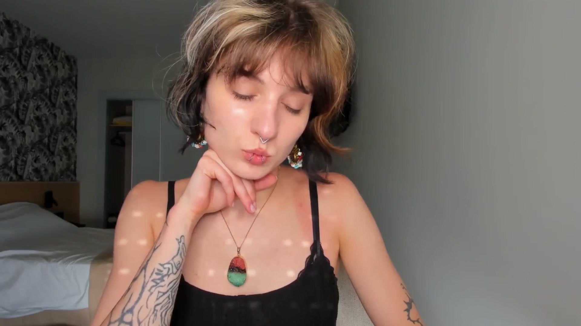 Gallery image thumbnail from Black_Aranya's myfreecams stream on, 06/06/2025, 18:05 image 10 of 20