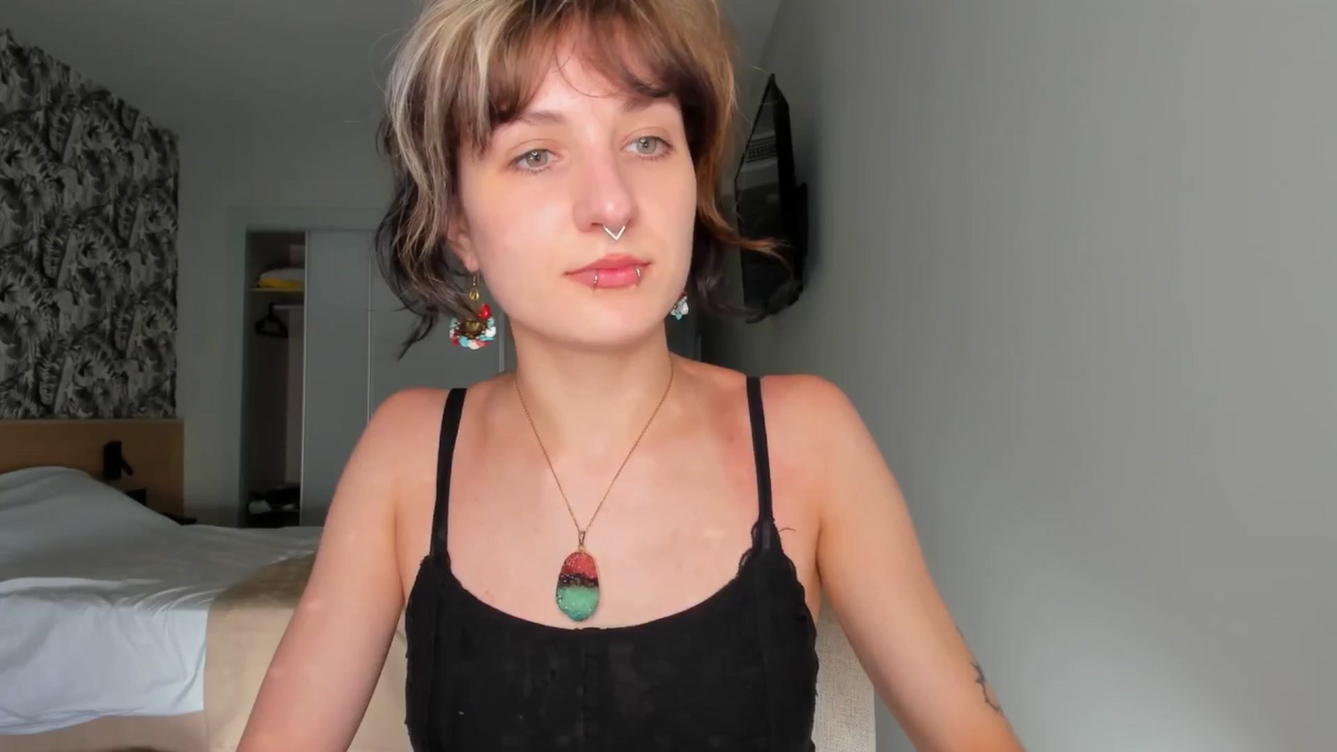 Gallery image thumbnail from Black_Aranya's myfreecams stream on, 06/06/2025, 18:05 image 6 of 20