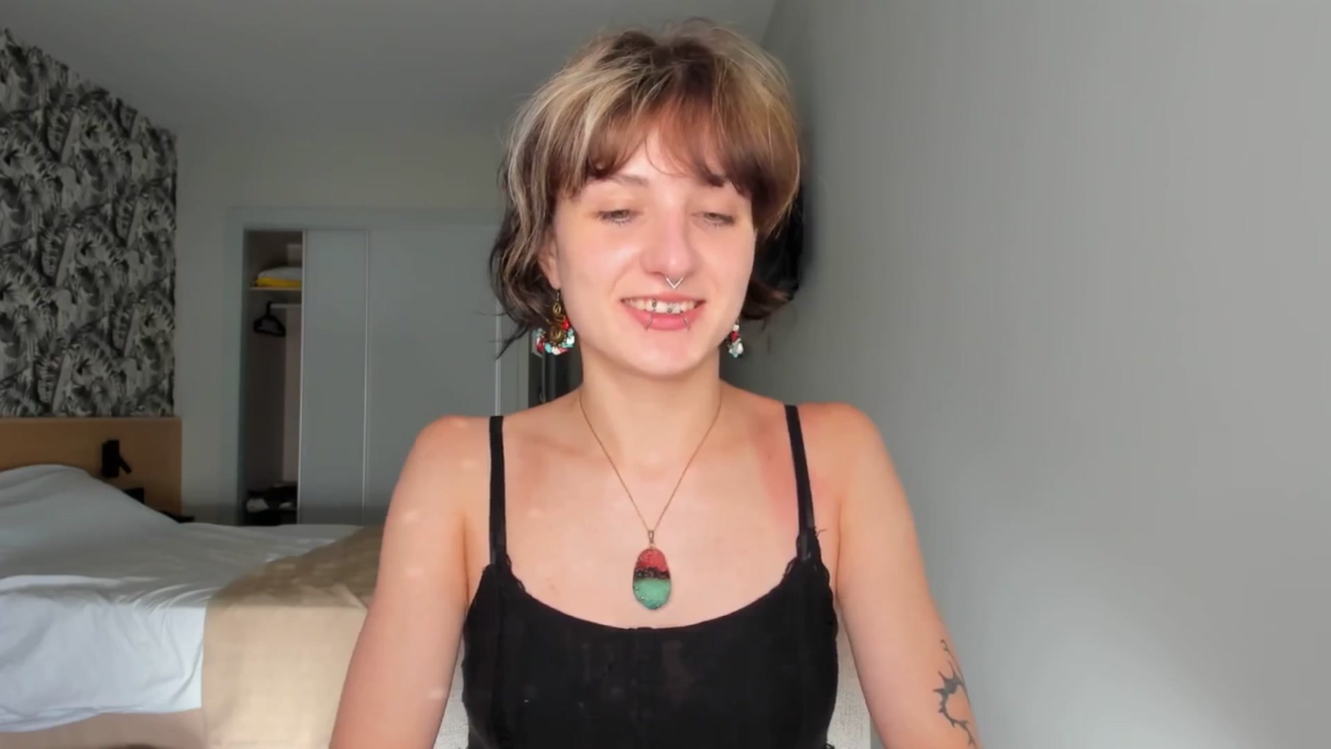 Gallery image thumbnail from Black_Aranya's myfreecams stream on, 06/06/2025, 18:05 image 4 of 20
