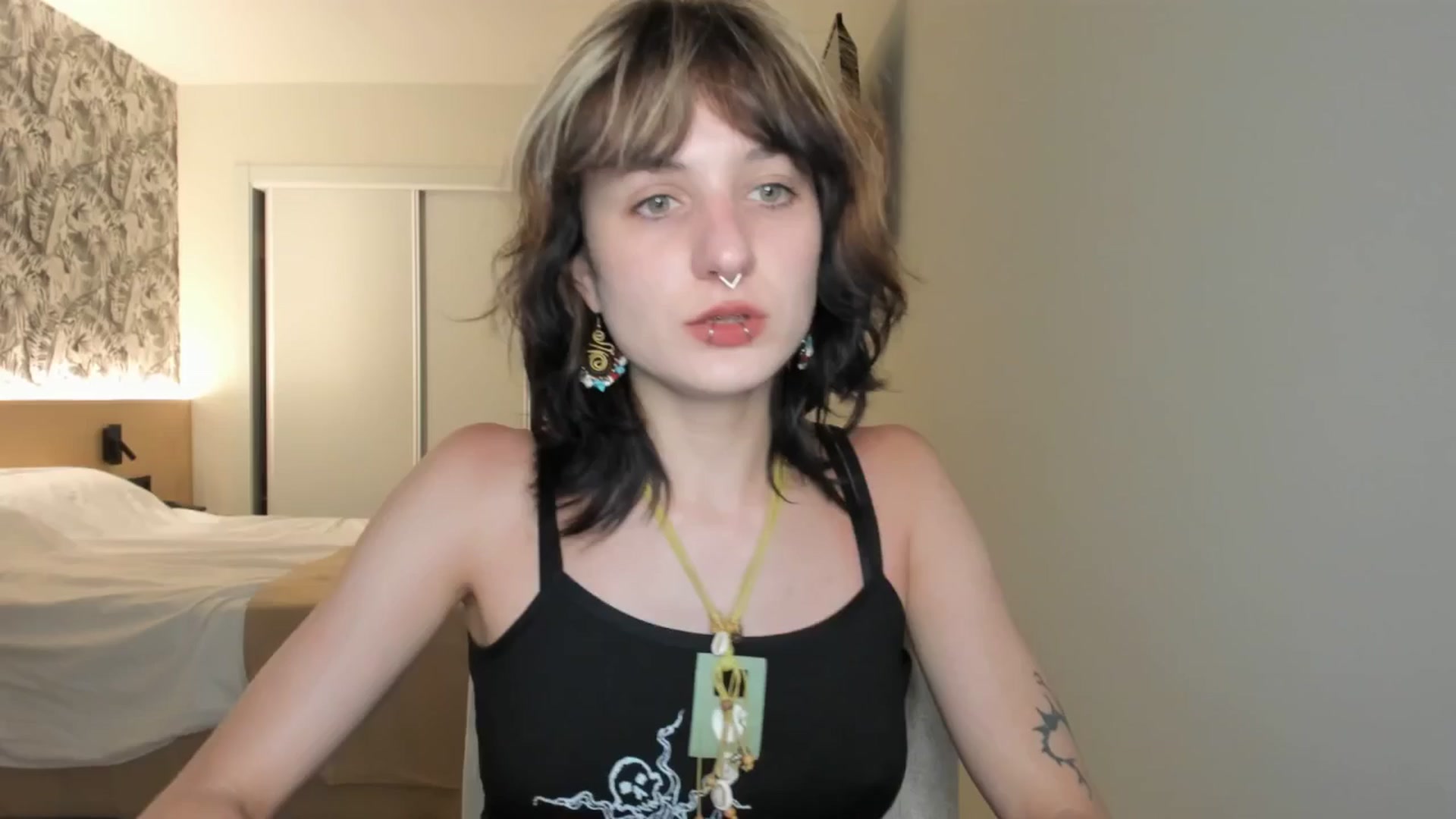 Gallery image thumbnail from Black_Aranya's myfreecams stream on, 06/07/2025, 19:46 image 16 of 20