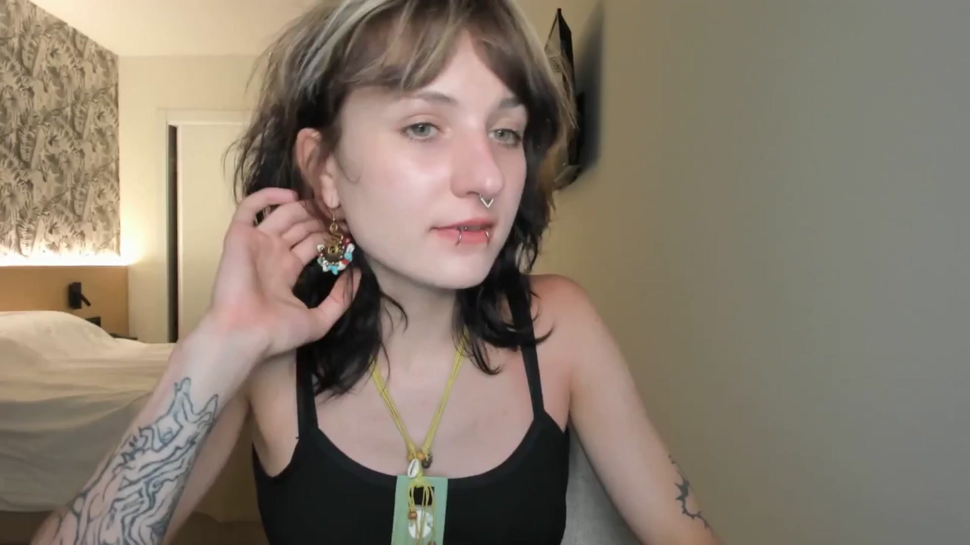 Gallery image thumbnail from Black_Aranya's myfreecams stream on, 06/07/2025, 19:46 image 19 of 20