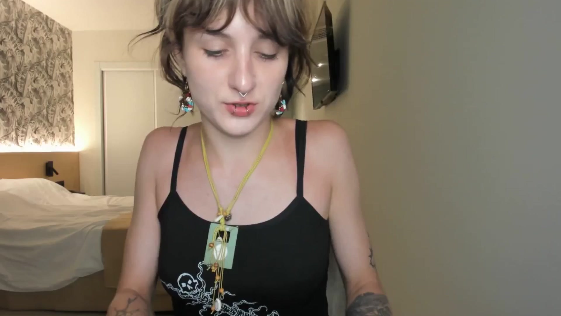 Gallery image thumbnail from Black_Aranya's myfreecams stream on, 06/07/2025, 23:31 image 14 of 20