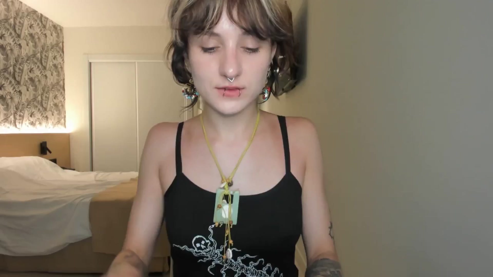 Gallery image thumbnail from Black_Aranya's myfreecams stream on, 06/07/2025, 23:31 image 4 of 20
