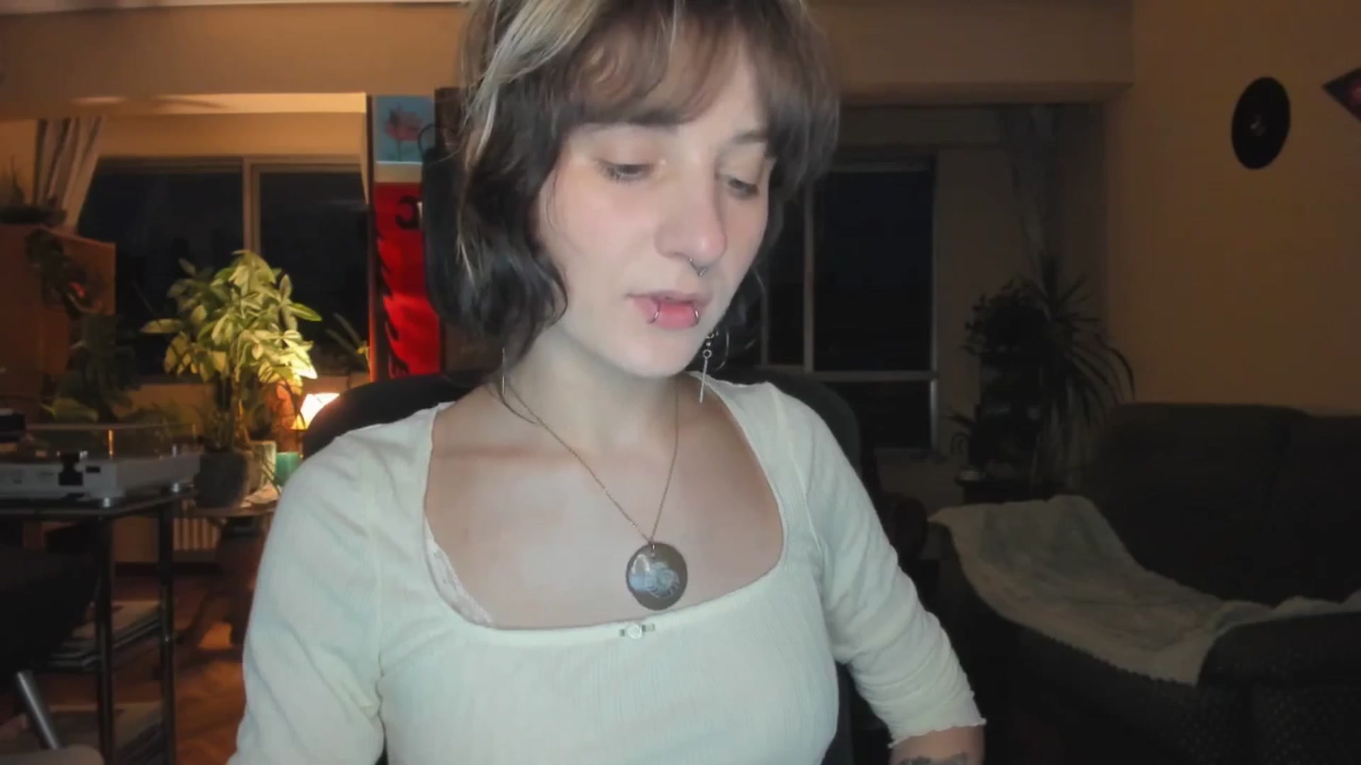 Gallery image thumbnail from Black_Aranya's myfreecams stream on, 06/17/2025, 20:50 image 19 of 20