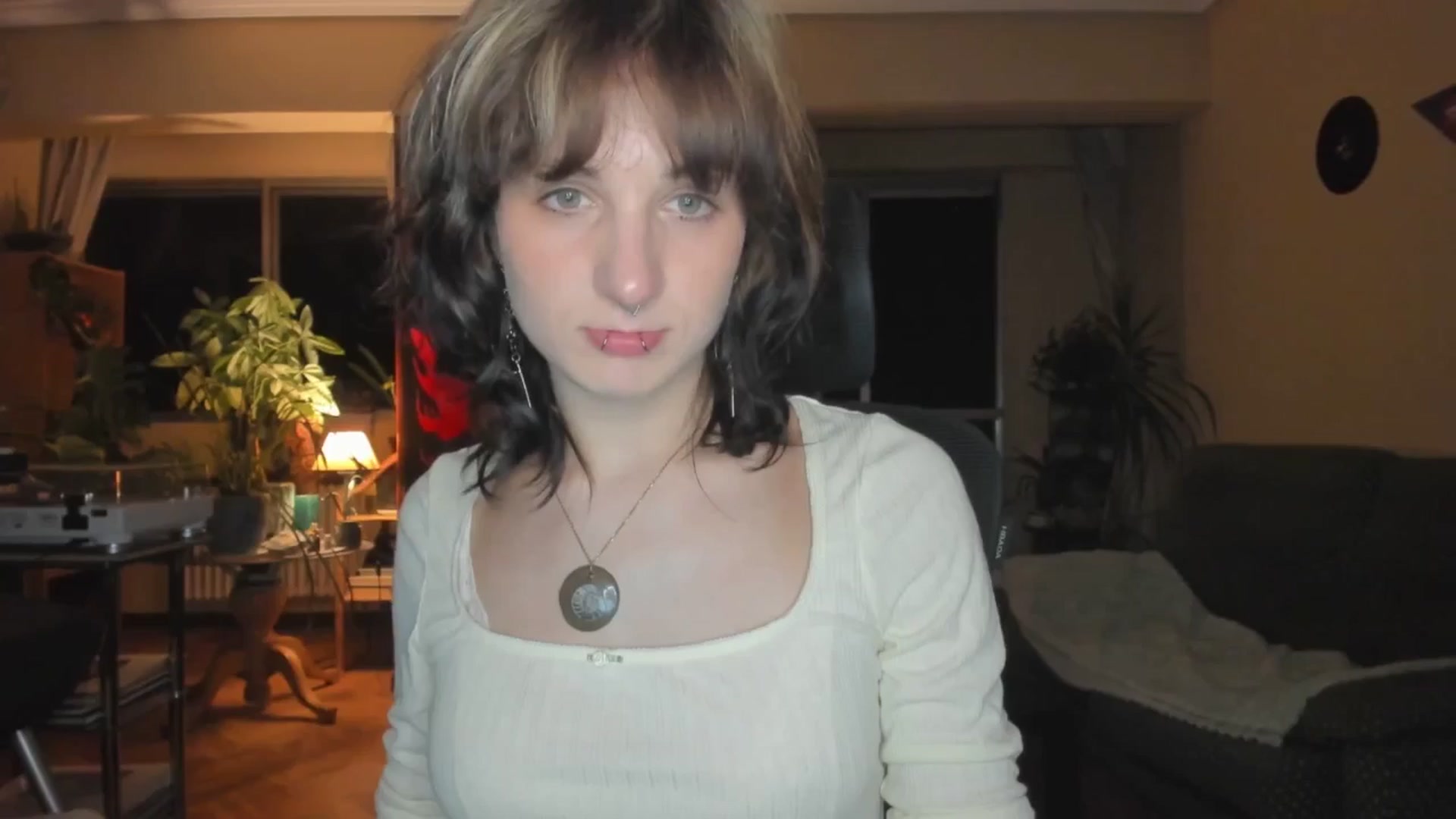 Gallery image thumbnail from Black_Aranya's myfreecams stream on, 06/17/2025, 22:29 image 19 of 20