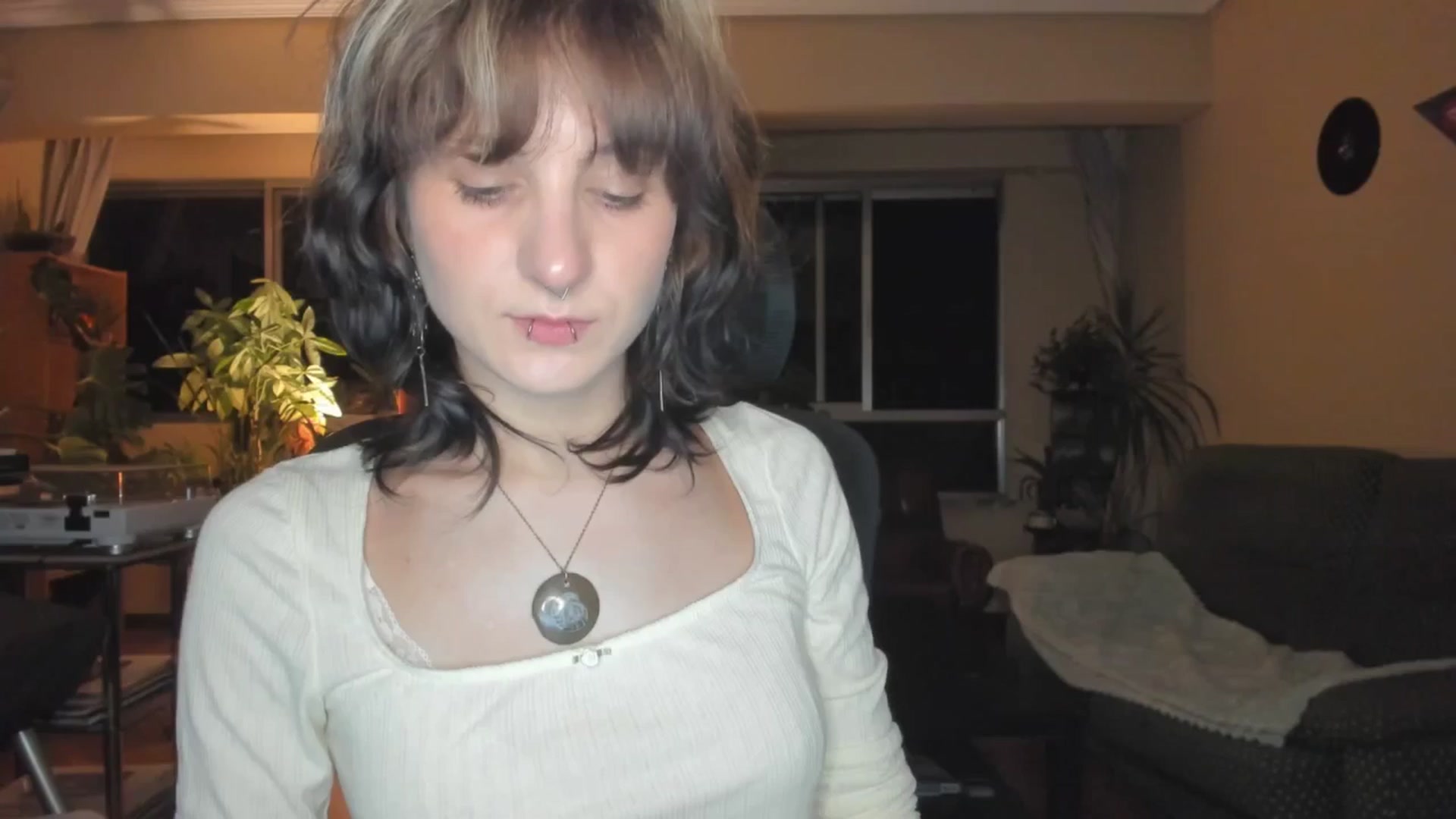 Gallery image thumbnail from Black_Aranya's myfreecams stream on, 06/17/2025, 22:29 image 18 of 20