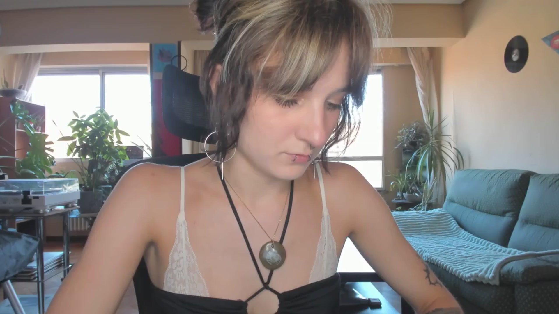 Gallery image thumbnail from Black_Aranya's myfreecams stream on, 06/18/2025, 19:55 image 1 of 20