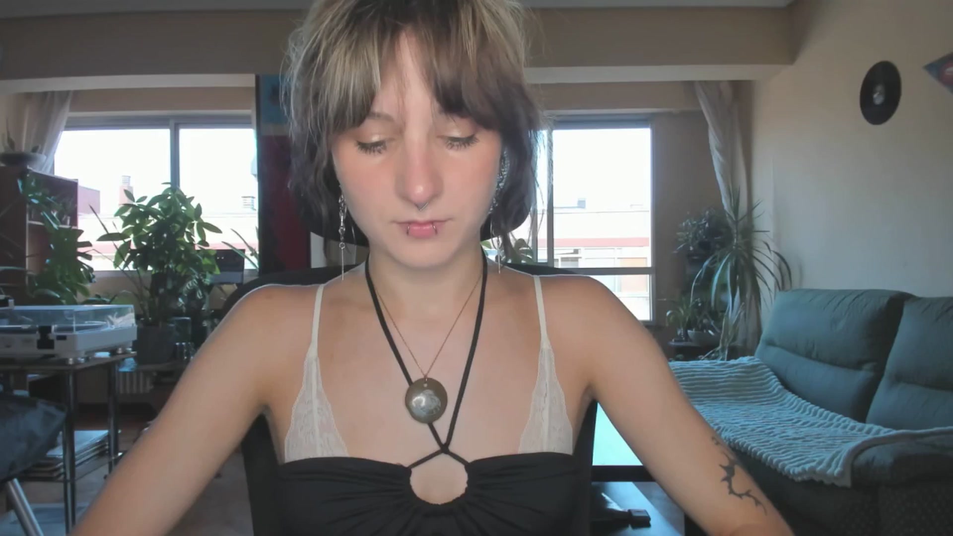 Gallery image thumbnail from Black_Aranya's myfreecams stream on, 06/18/2025, 19:55 image 14 of 20