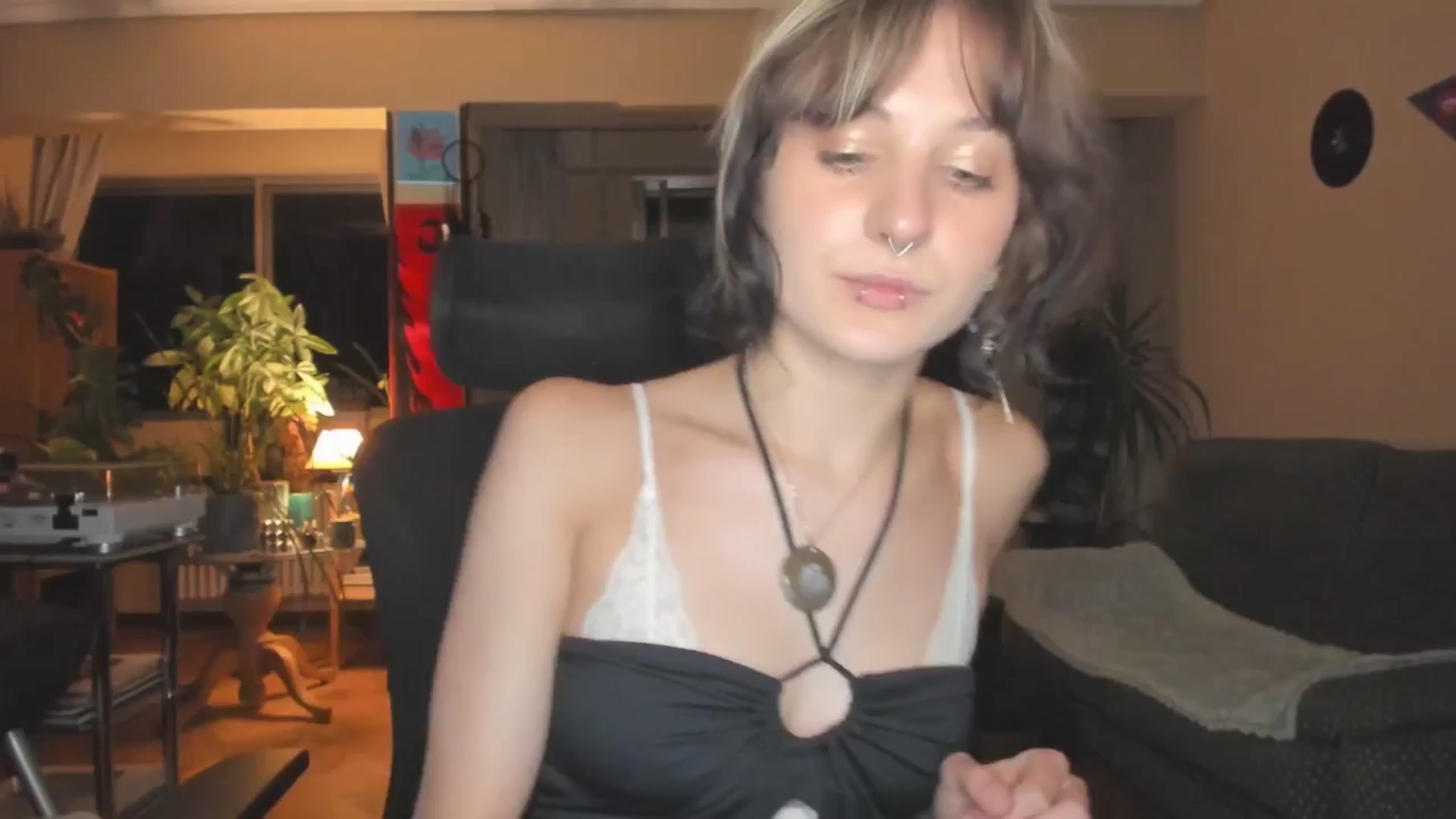 Gallery image thumbnail from Black_Aranya's myfreecams stream on, 06/18/2025, 21:39 image 17 of 20