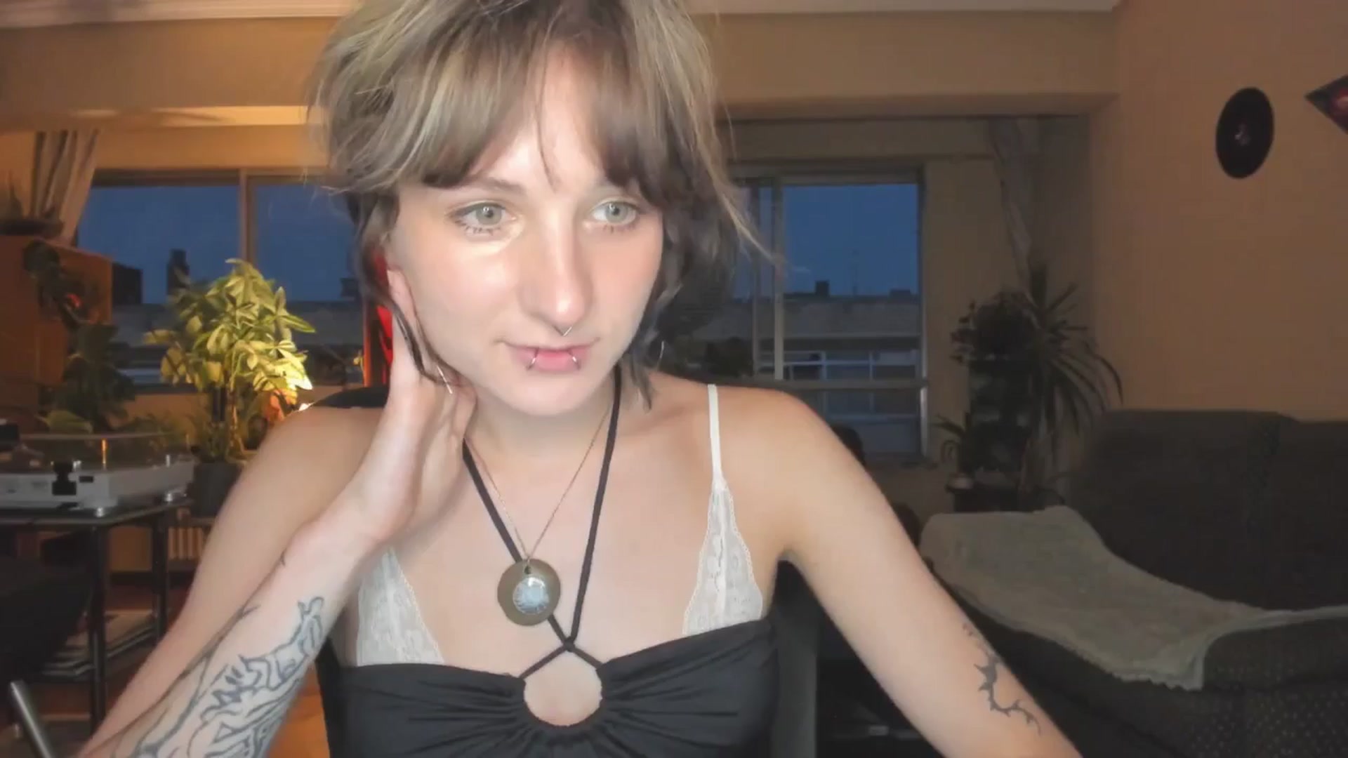 Gallery image thumbnail from Black_Aranya's myfreecams stream on, 06/18/2025, 21:39 image 2 of 20
