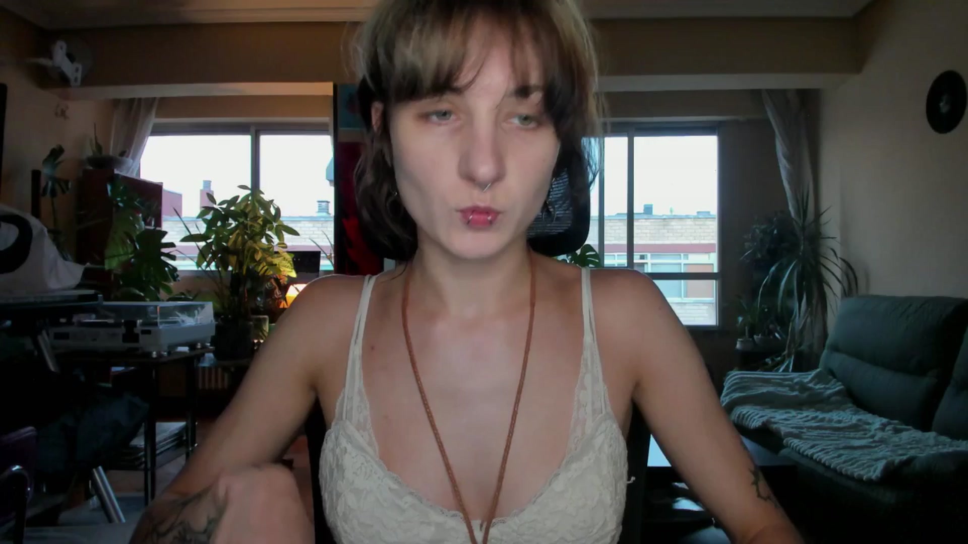 Gallery image thumbnail from Black_Aranya's myfreecams stream on, 06/21/2025, 19:59 image 9 of 20