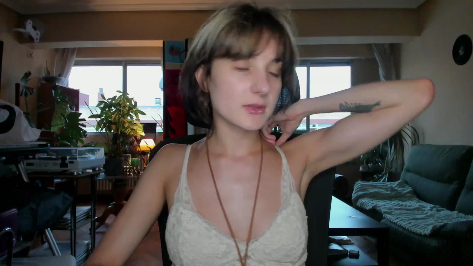 Gallery image thumbnail from Black_Aranya's myfreecams stream on, 06/21/2025, 19:59 image 10 of 20