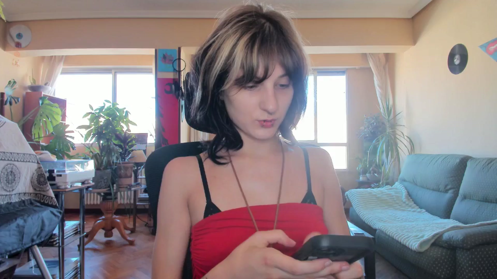 Gallery image thumbnail from Black_Aranya's myfreecams stream on, 06/26/2025, 18:30 image 14 of 20