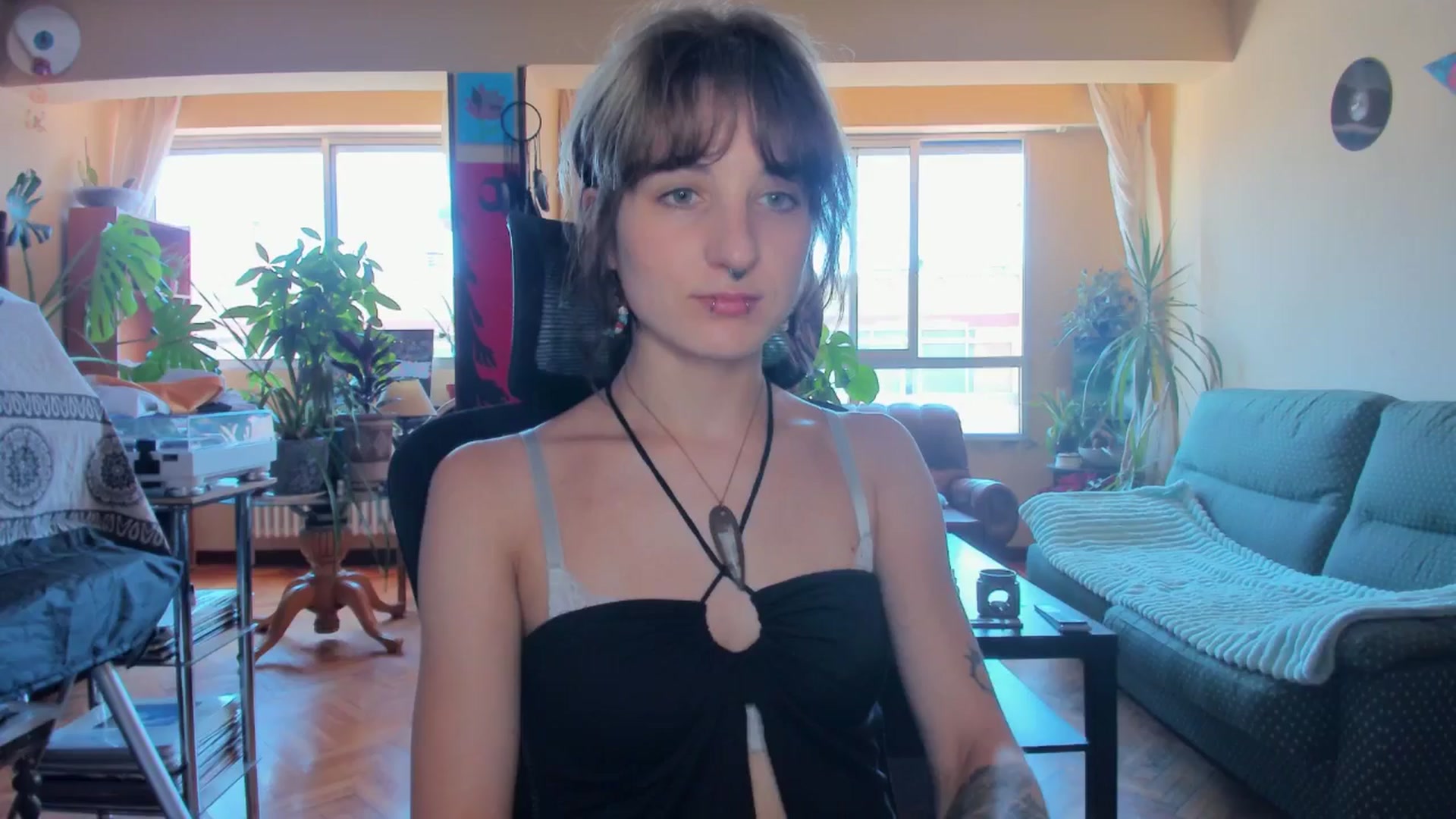Gallery image thumbnail from Black_Aranya's myfreecams stream on, 06/28/2025, 13:13 image 17 of 20