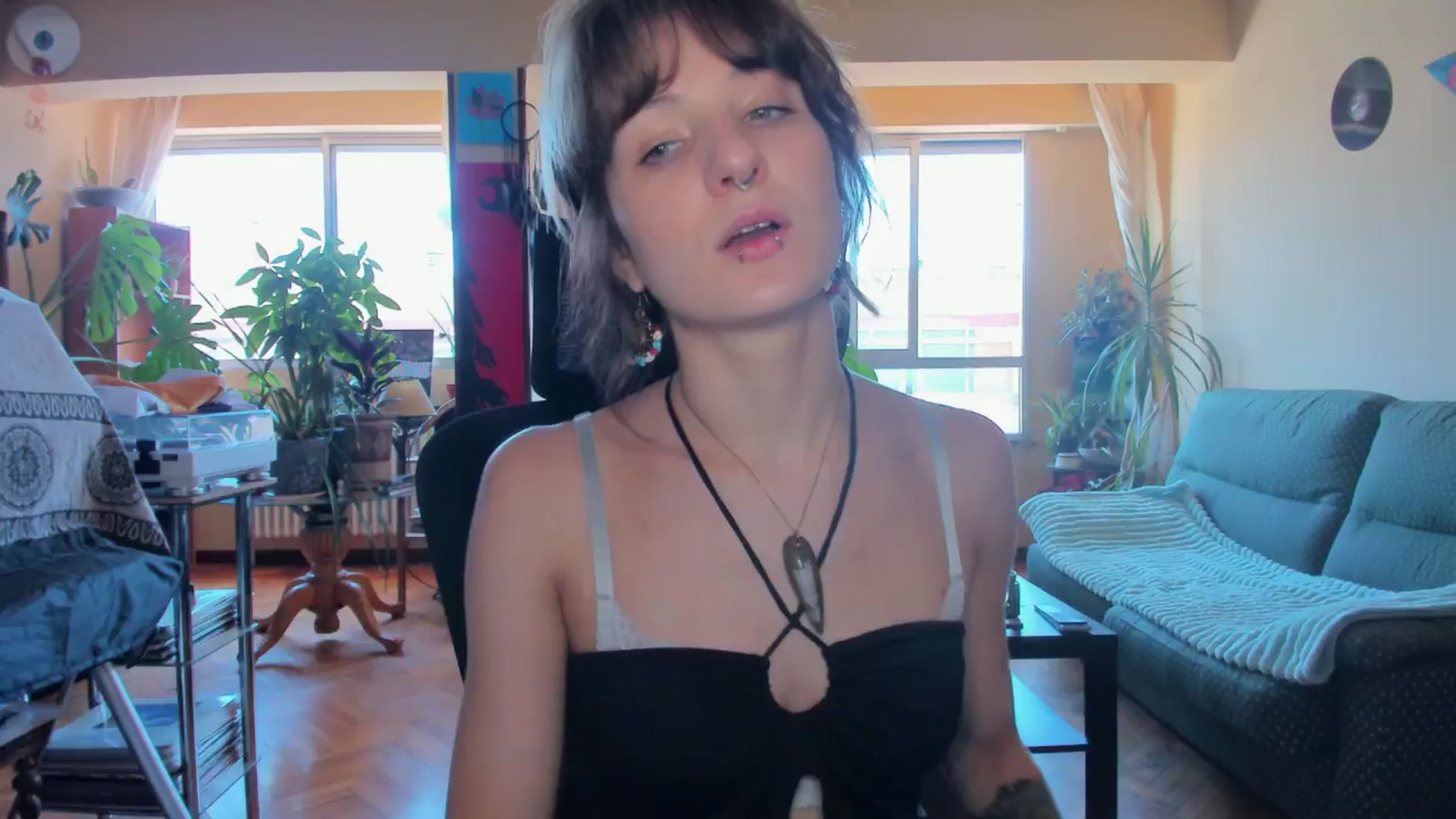 Gallery image thumbnail from Black_Aranya's myfreecams stream on, 06/28/2025, 13:13 image 18 of 20