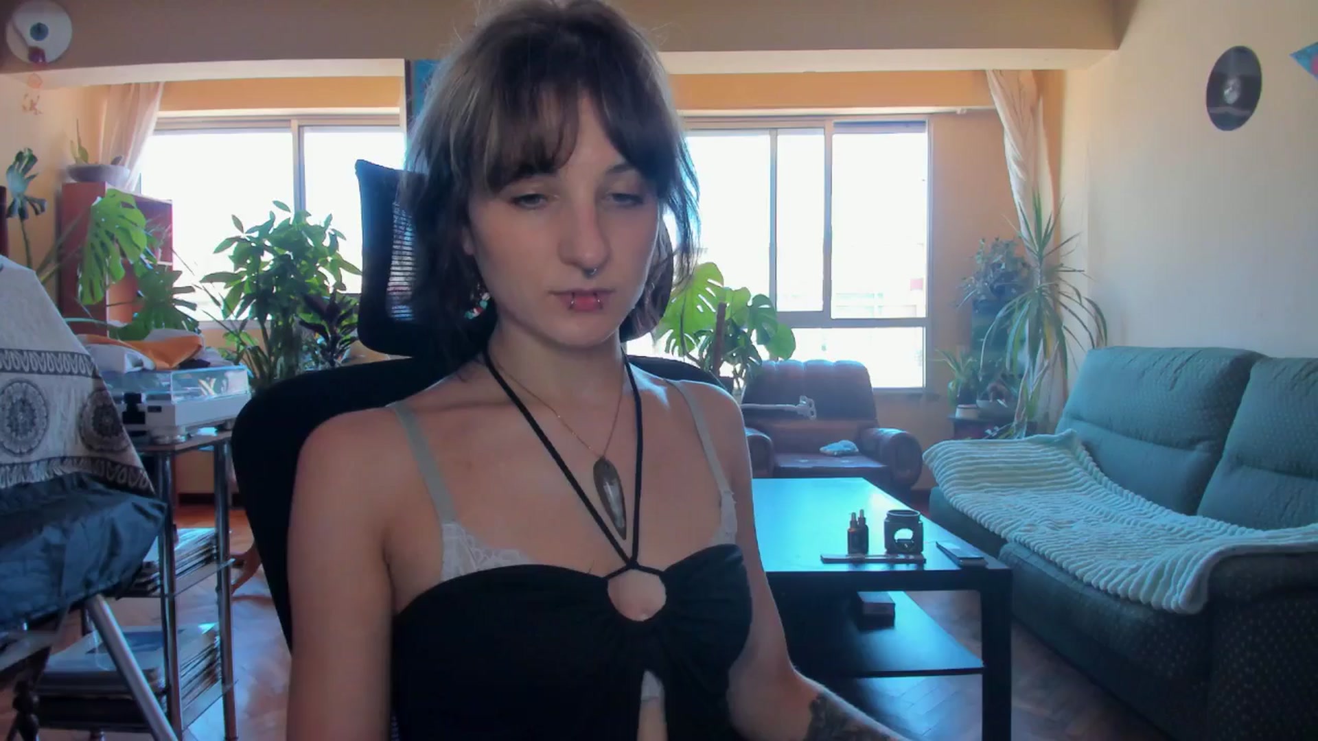 Gallery image thumbnail from Black_Aranya's myfreecams stream on, 06/28/2025, 14:52 image 5 of 20