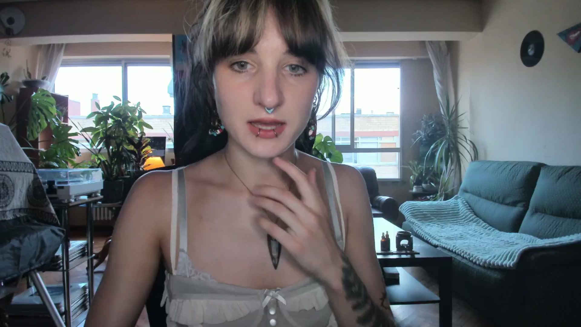 Gallery image thumbnail from Black_Aranya's myfreecams stream on, 06/29/2025, 19:24 image 3 of 20