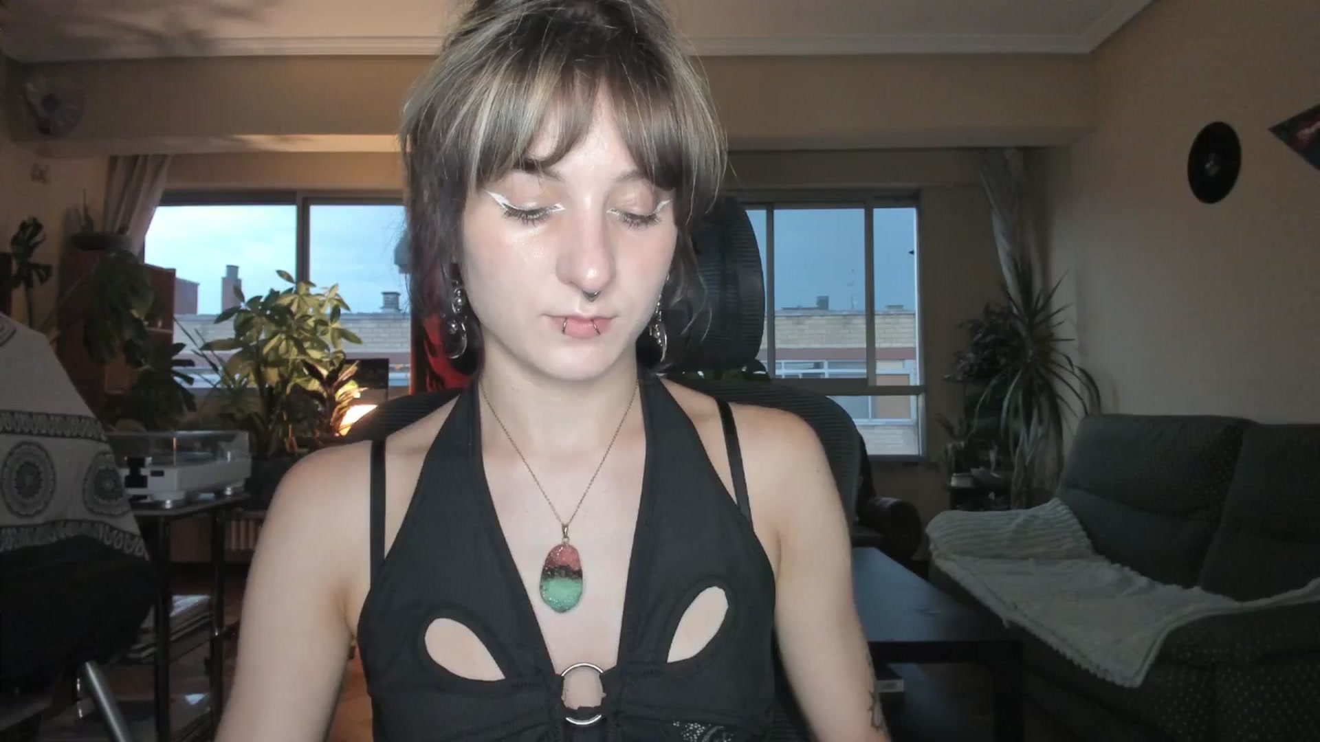 Gallery image thumbnail from Black_Aranya's myfreecams stream on, 07/04/2025, 20:20 image 6 of 20