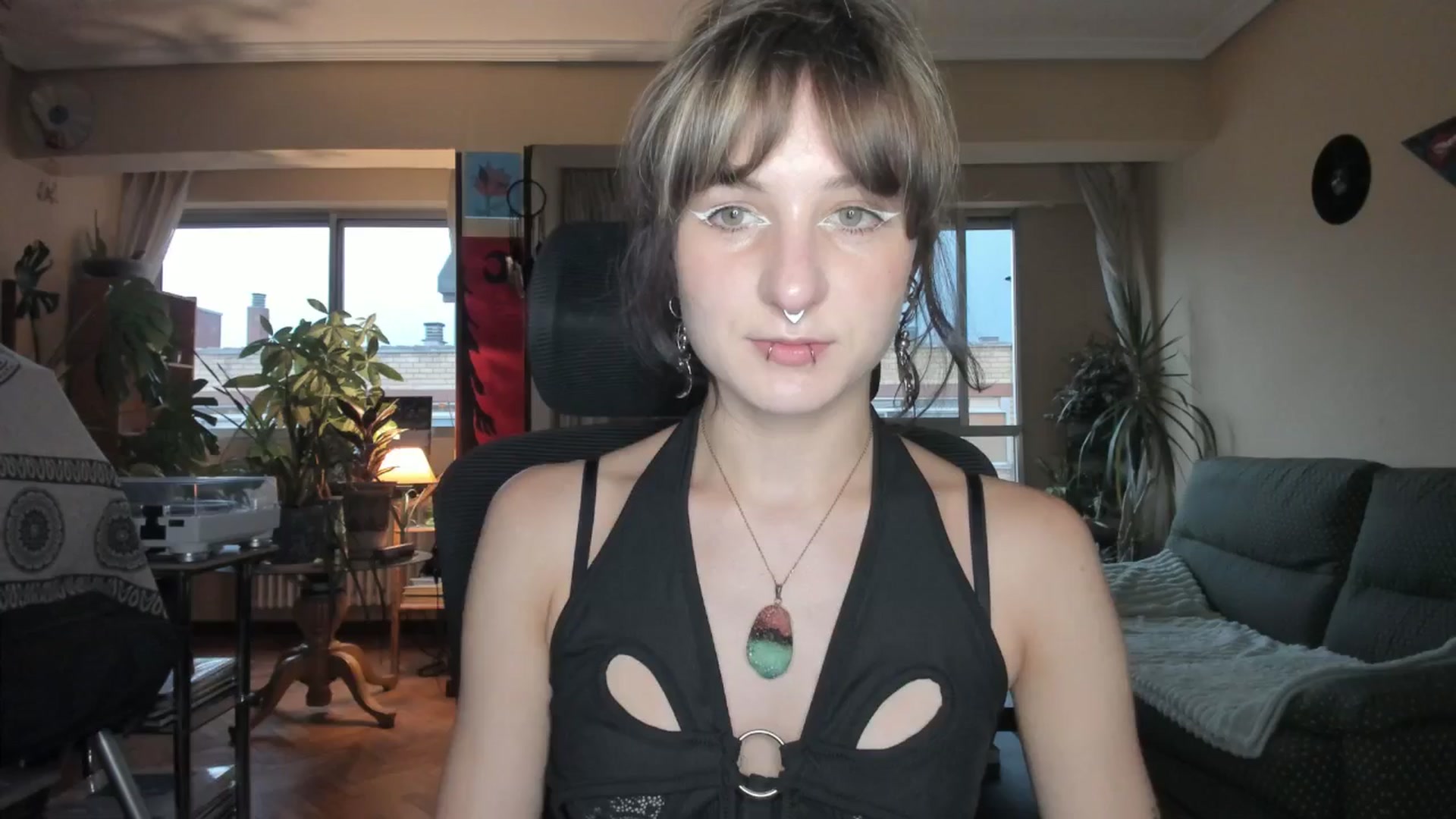 Gallery image thumbnail from Black_Aranya's myfreecams stream on, 07/04/2025, 20:20 image 3 of 20