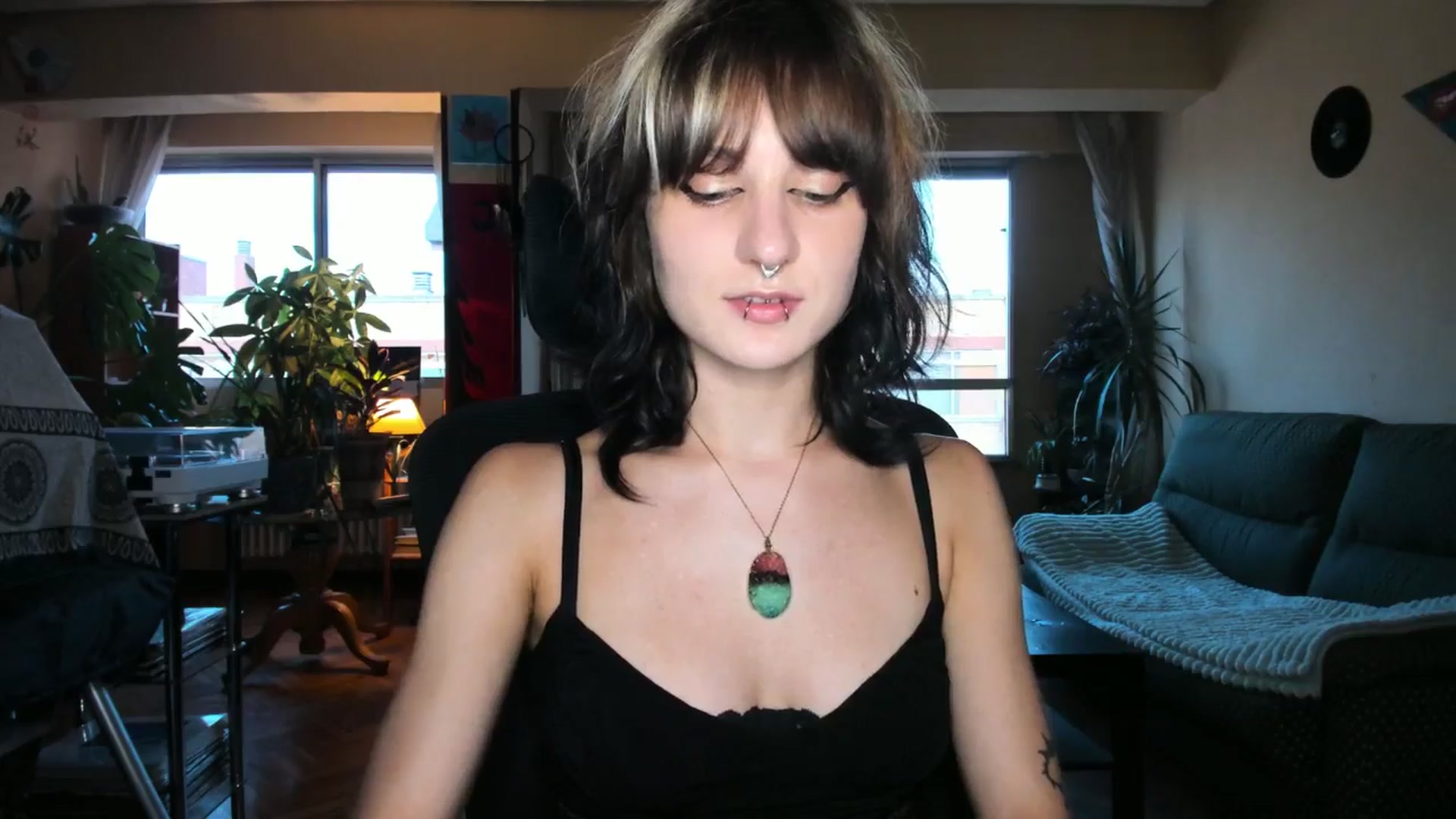 Gallery image thumbnail from Black_Aranya's myfreecams stream on, 07/05/2025, 20:16 image 3 of 20