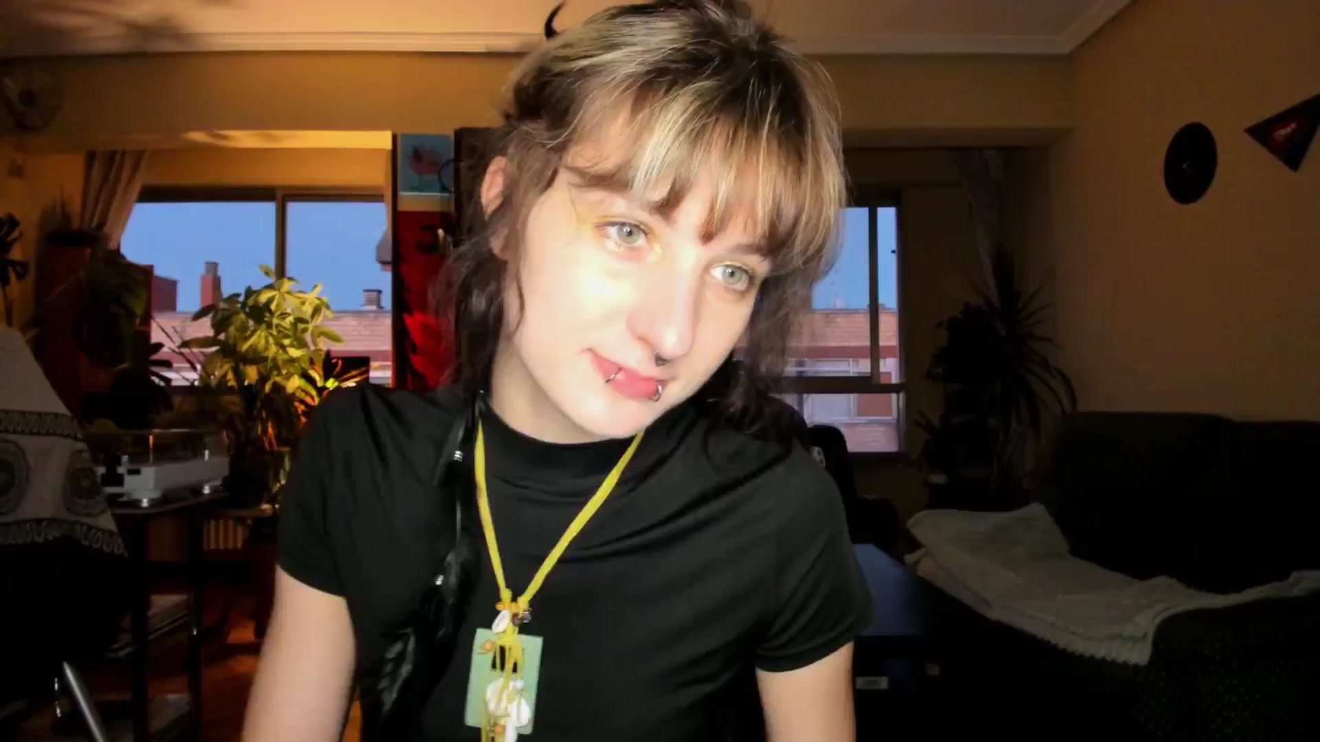 Gallery image thumbnail from Black_Aranya's myfreecams stream on, 07/07/2025, 20:33 image 15 of 20