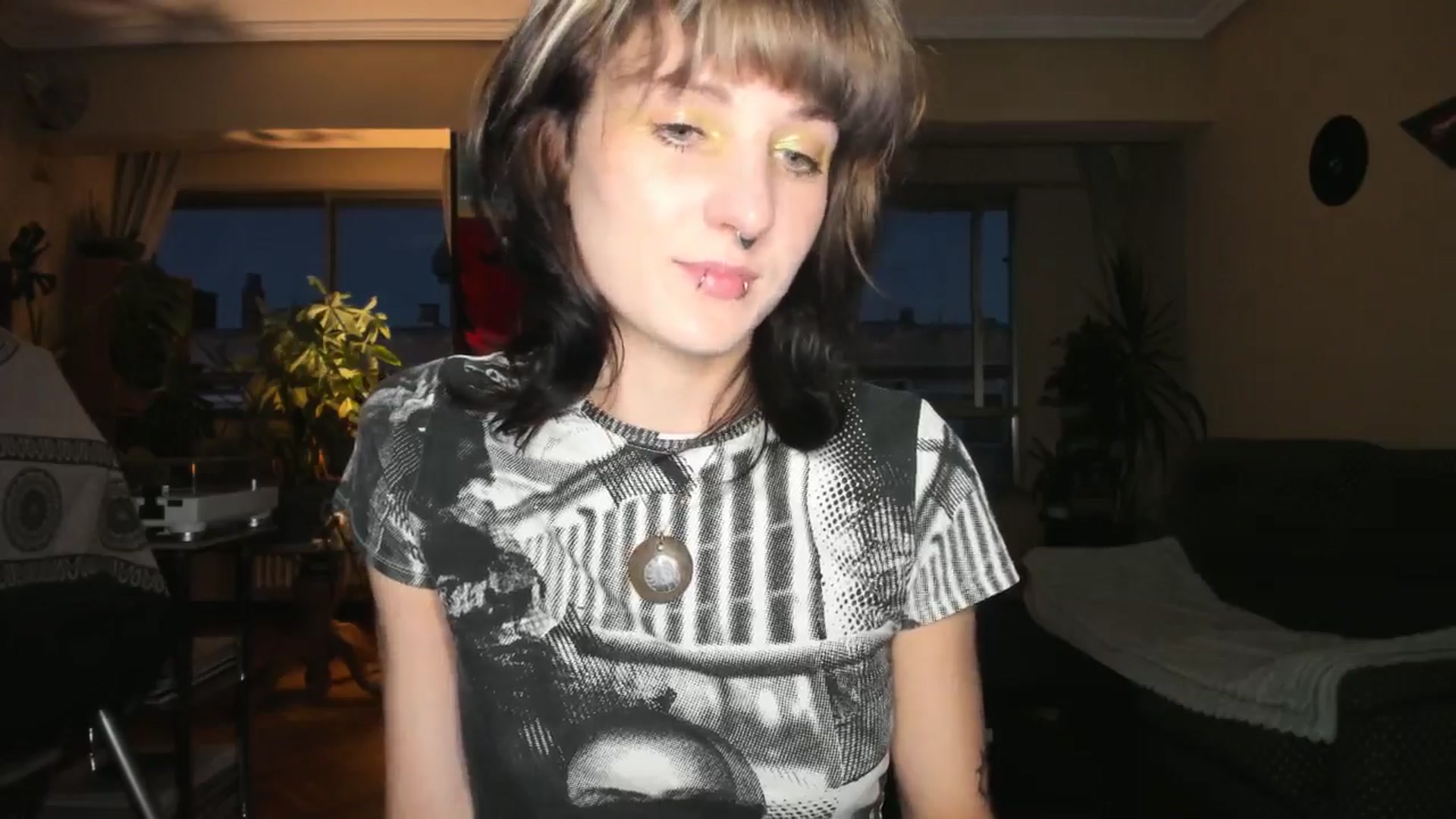 Gallery image thumbnail from Black_Aranya's myfreecams stream on, 07/08/2025, 21:02 image 10 of 20