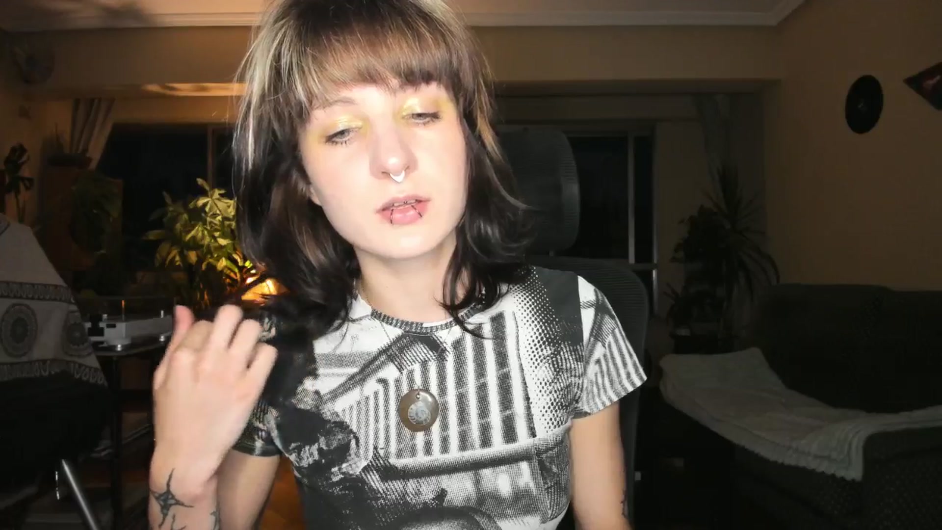 Gallery image thumbnail from Black_Aranya's myfreecams stream on, 07/08/2025, 21:02 image 15 of 20