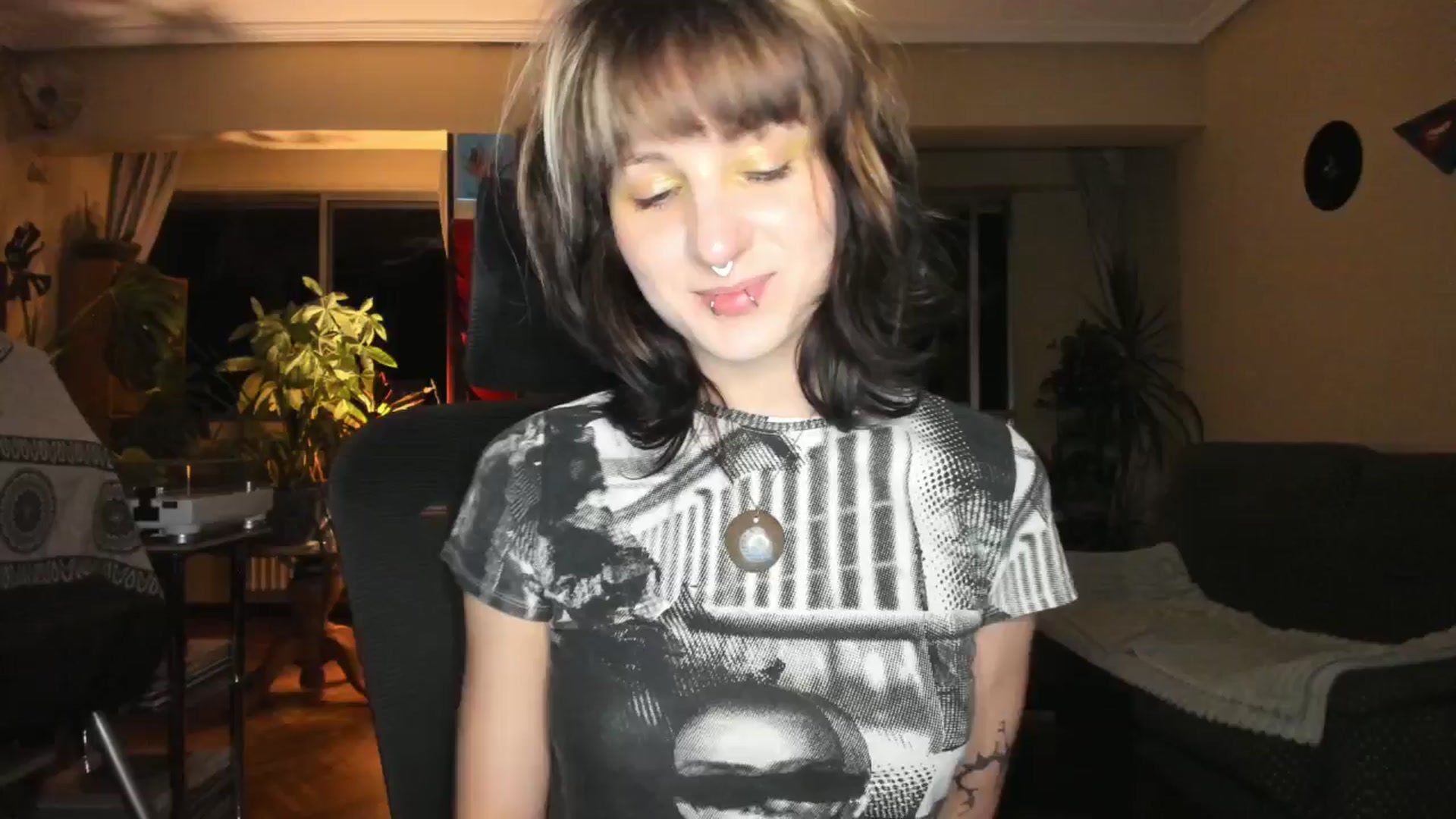 Gallery image thumbnail from Black_Aranya's myfreecams stream on, 07/08/2025, 22:20 image 14 of 20