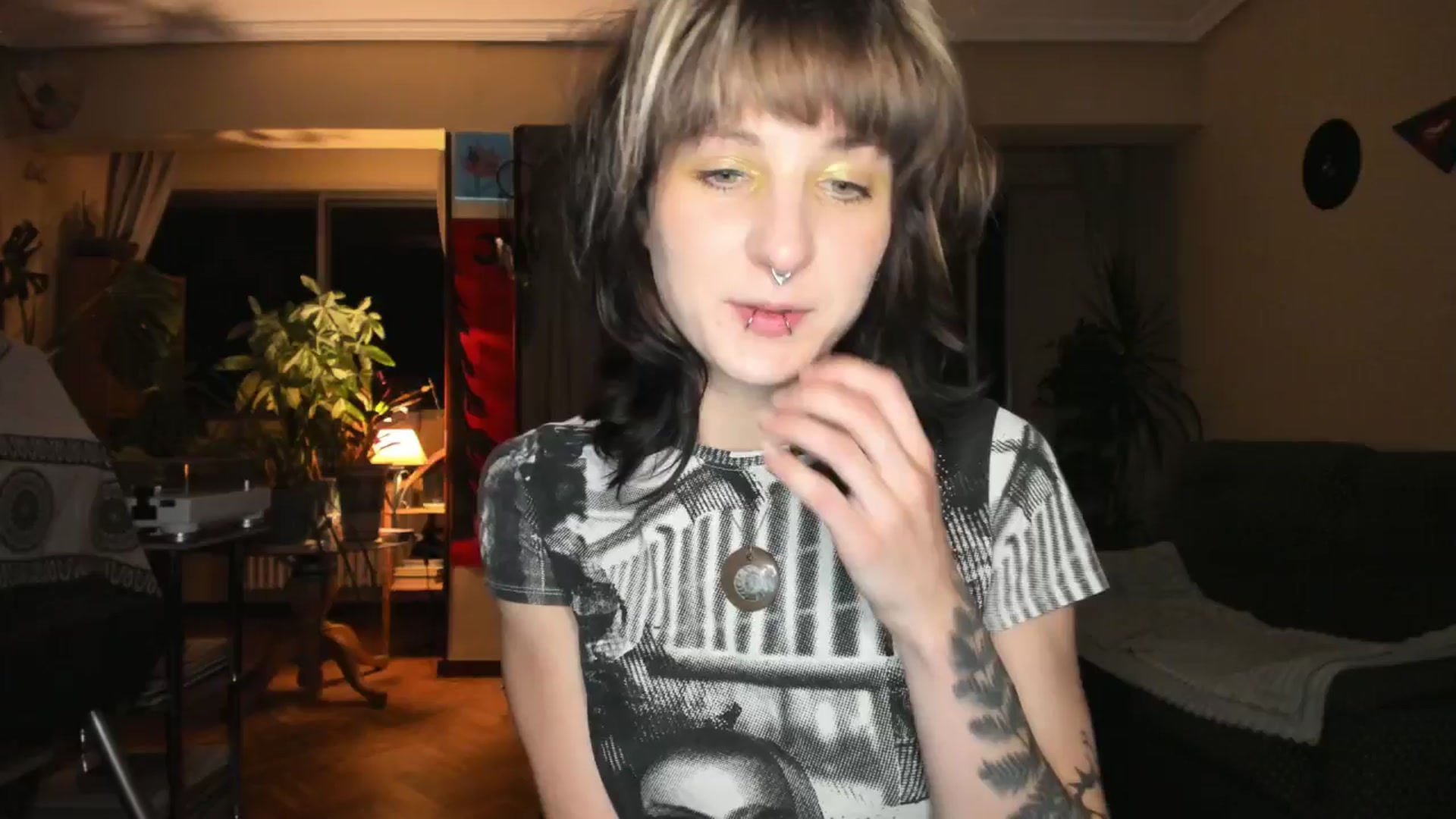 Gallery image thumbnail from Black_Aranya's myfreecams stream on, 07/08/2025, 22:58 image 14 of 20