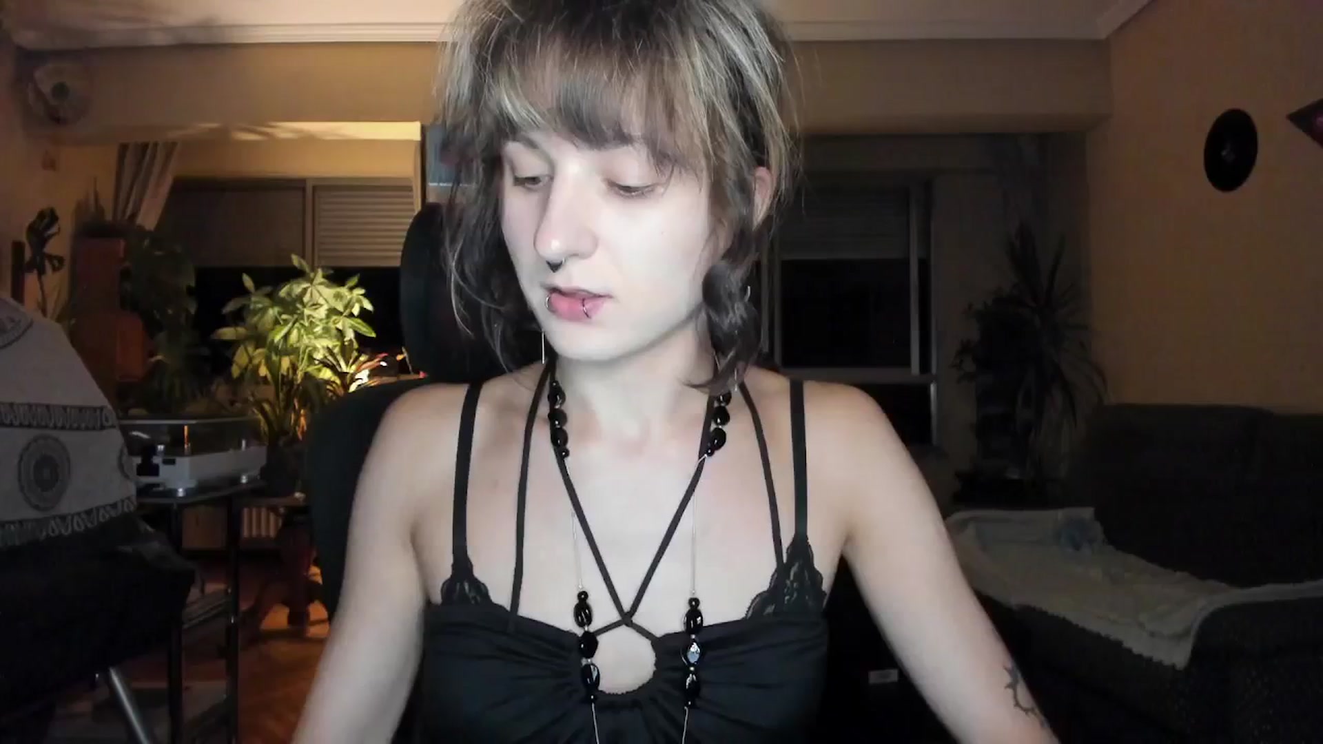 Gallery image thumbnail from Black_Aranya's myfreecams stream on, 07/20/2025, 22:02 image 1 of 20