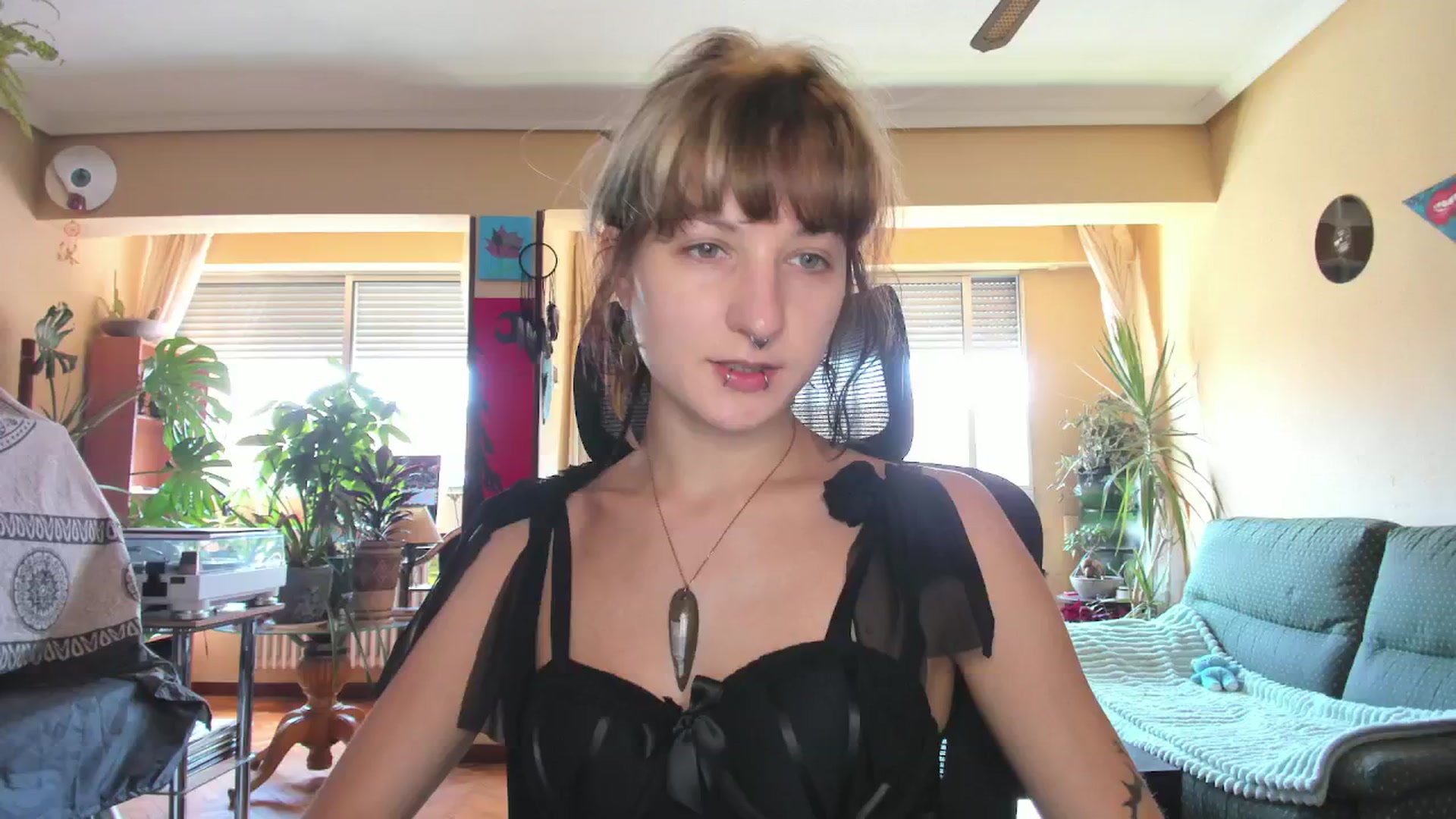 Gallery image thumbnail from Black_Aranya's myfreecams stream on, 07/23/2025, 13:29 image 4 of 20