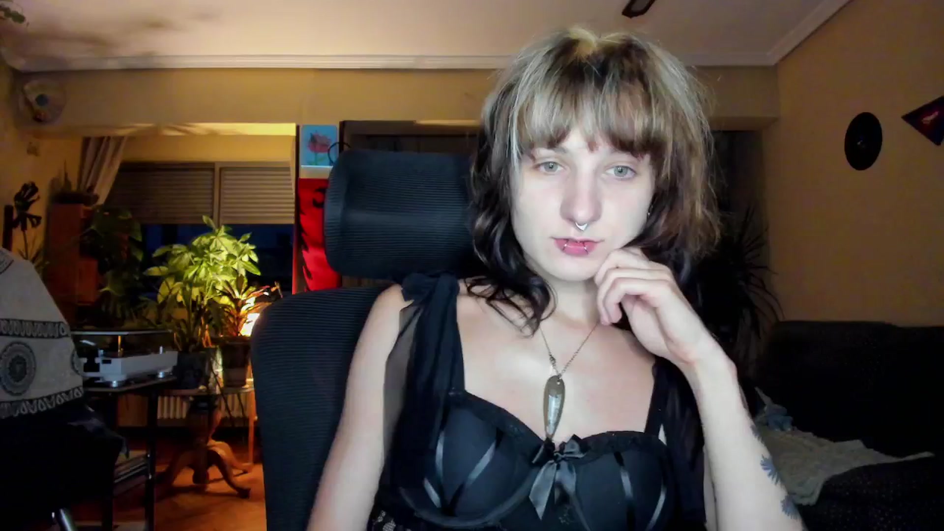 Gallery image thumbnail from Black_Aranya's myfreecams stream on, 07/23/2025, 20:32 image 15 of 20